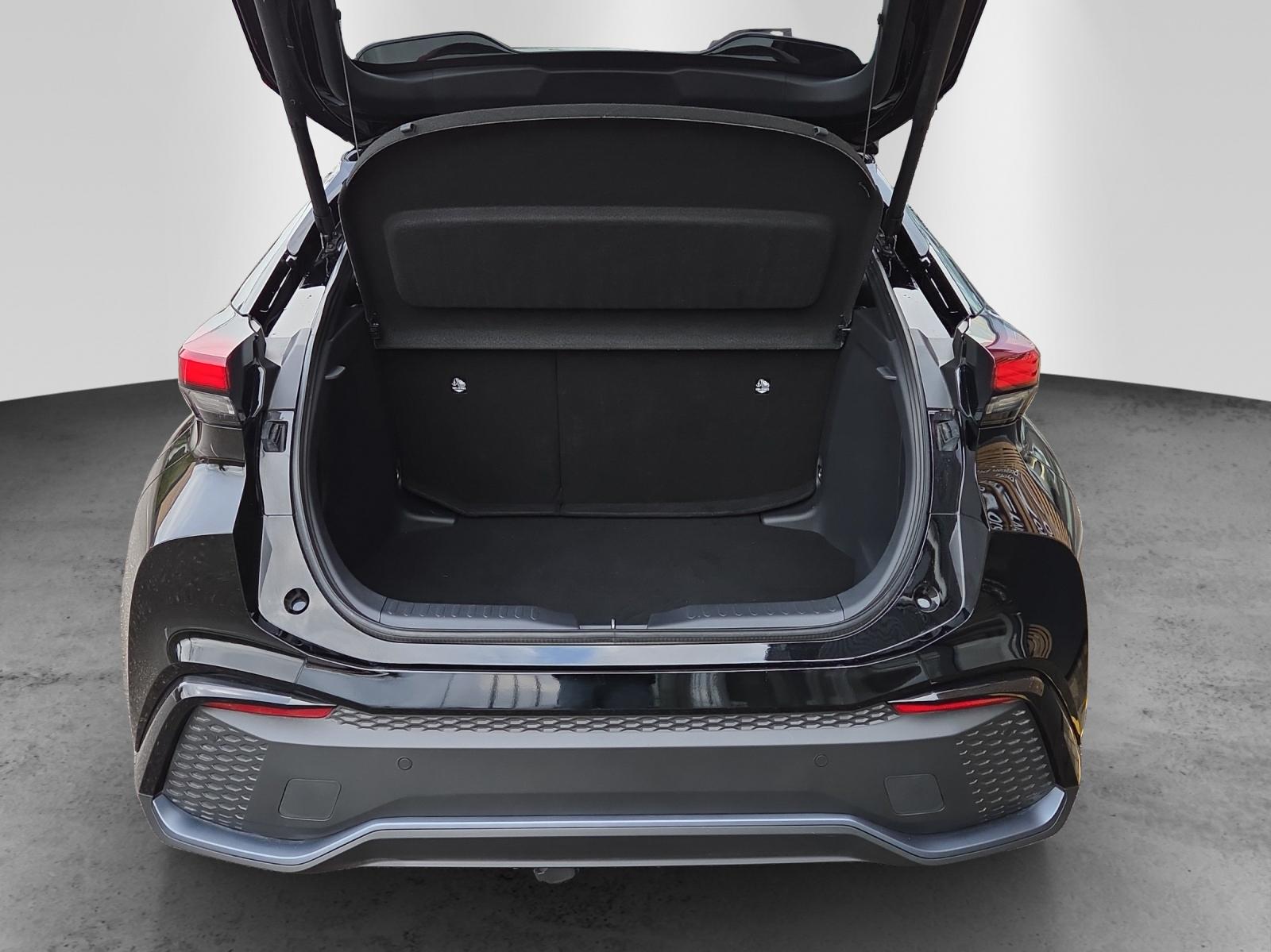 TOYOTA C-HR 2.0 HEV Style Premiere 4x4-image-9