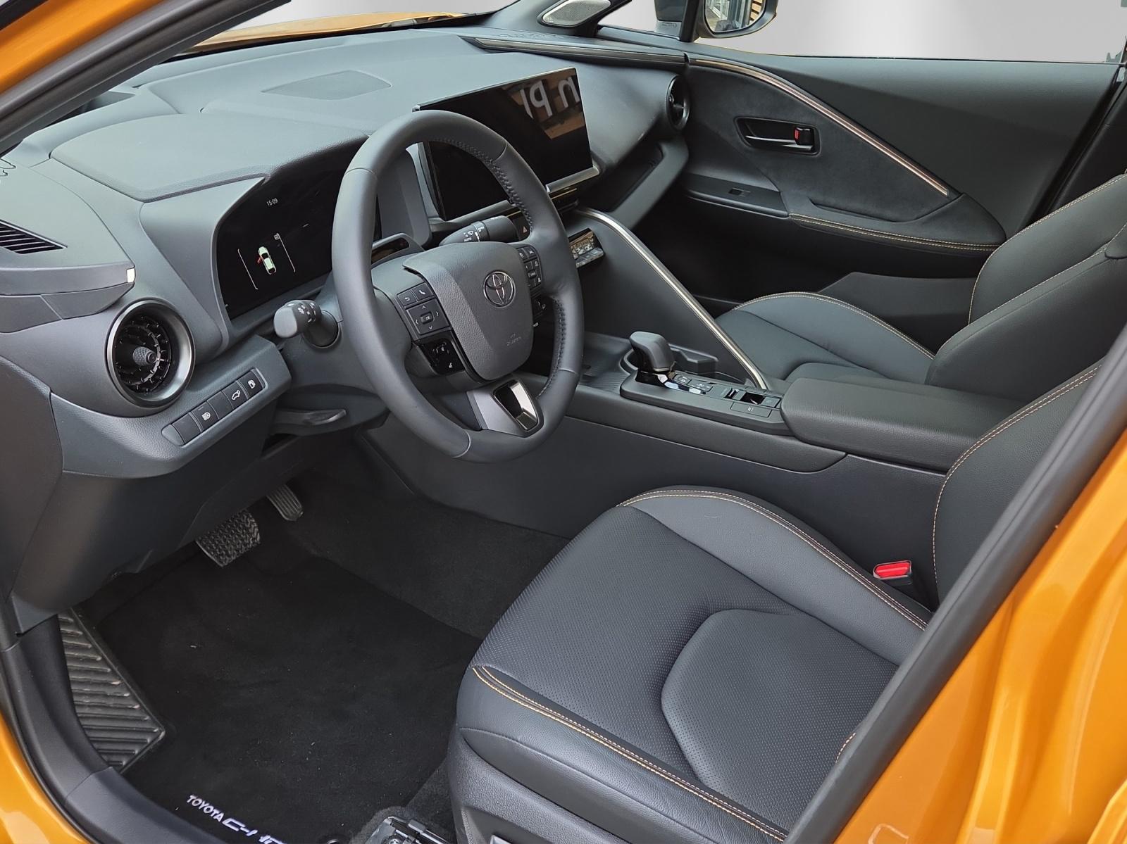 TOYOTA C-HR 2.0 HEV Style Premiere 4x4-image-11