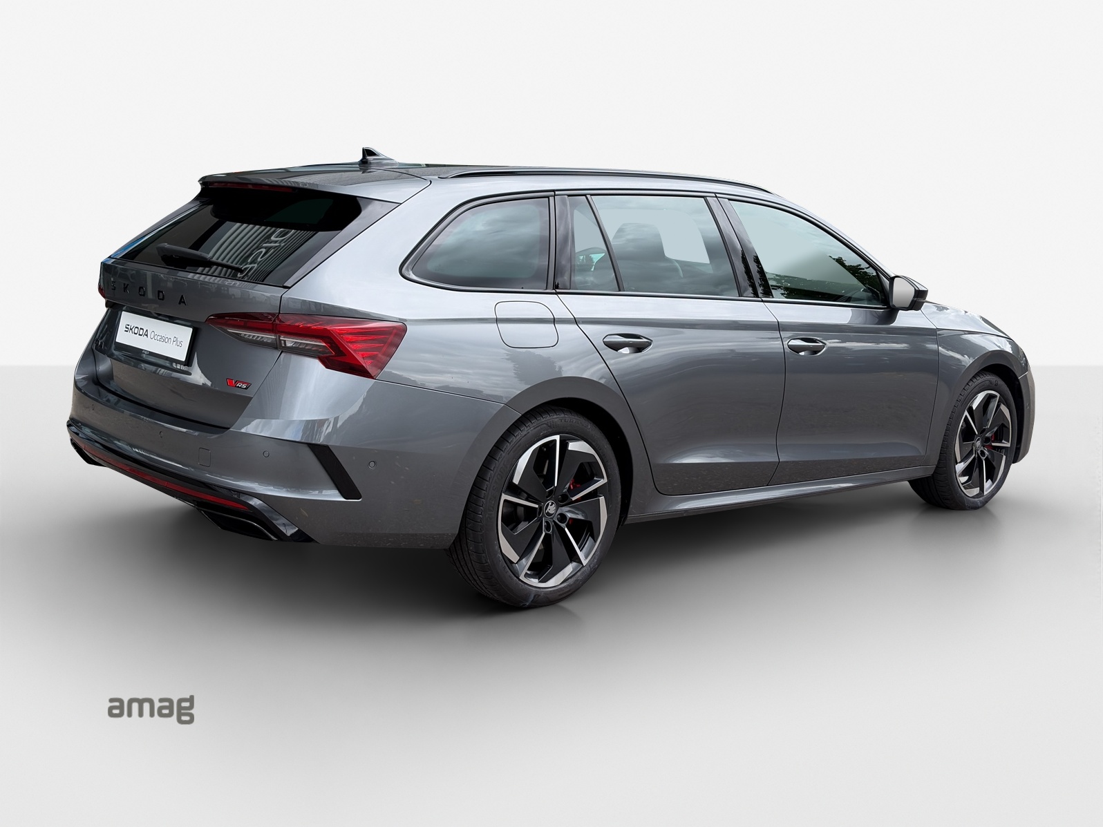 SKODA Octavia Combi 2.0 TSI DSG RS-image-4