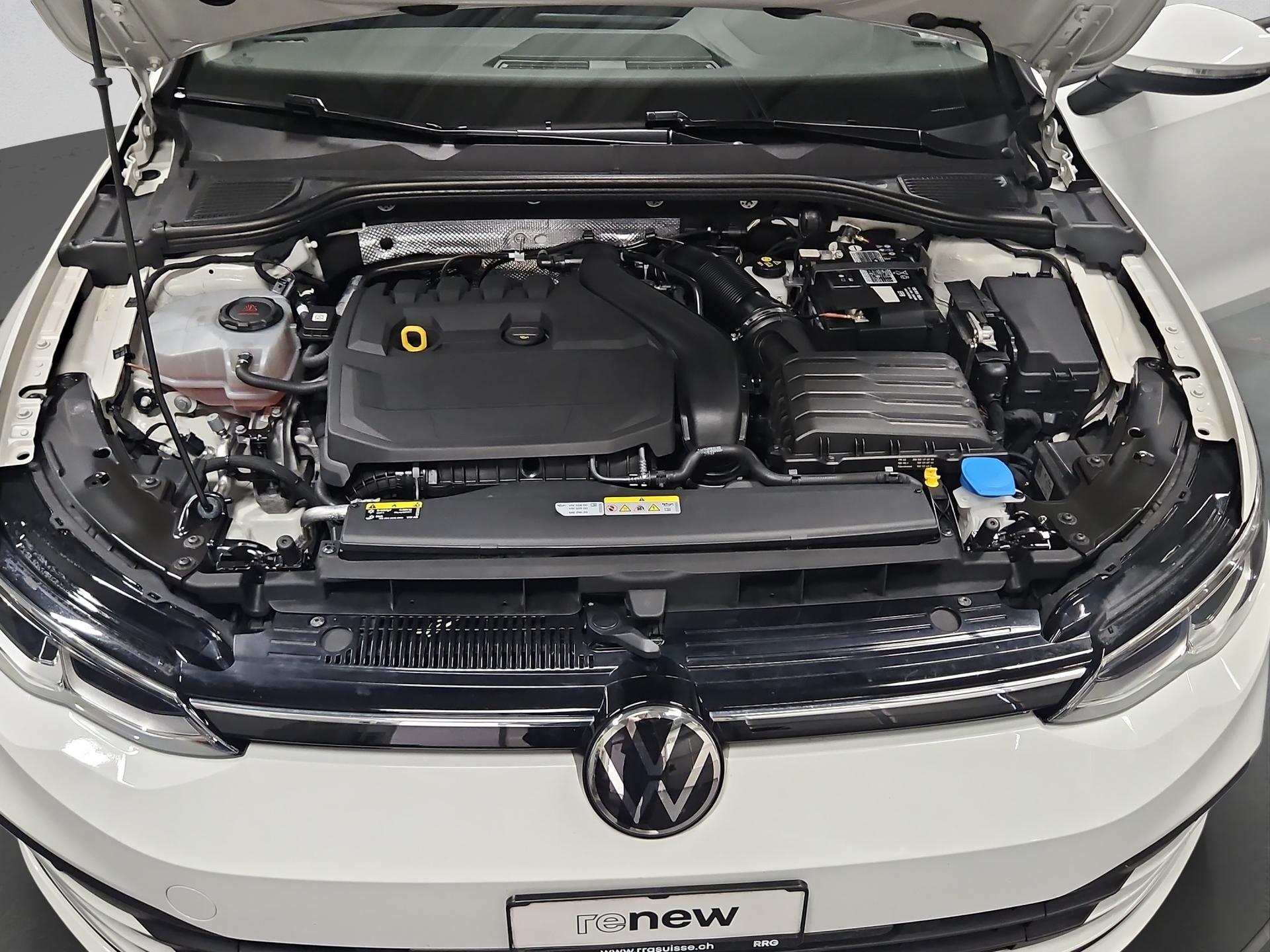 VW Golf 1.5 e TSI ACT Life DSG-image-23