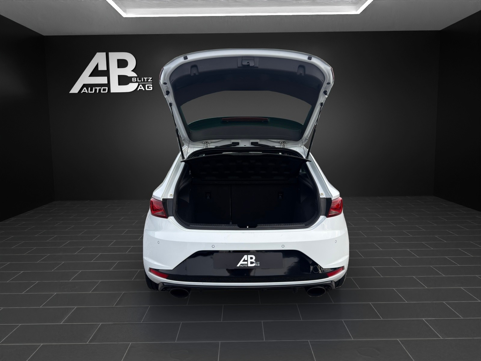 SEAT Leon 2.0 TSI Cupra DSG mit 280 PS-image-14