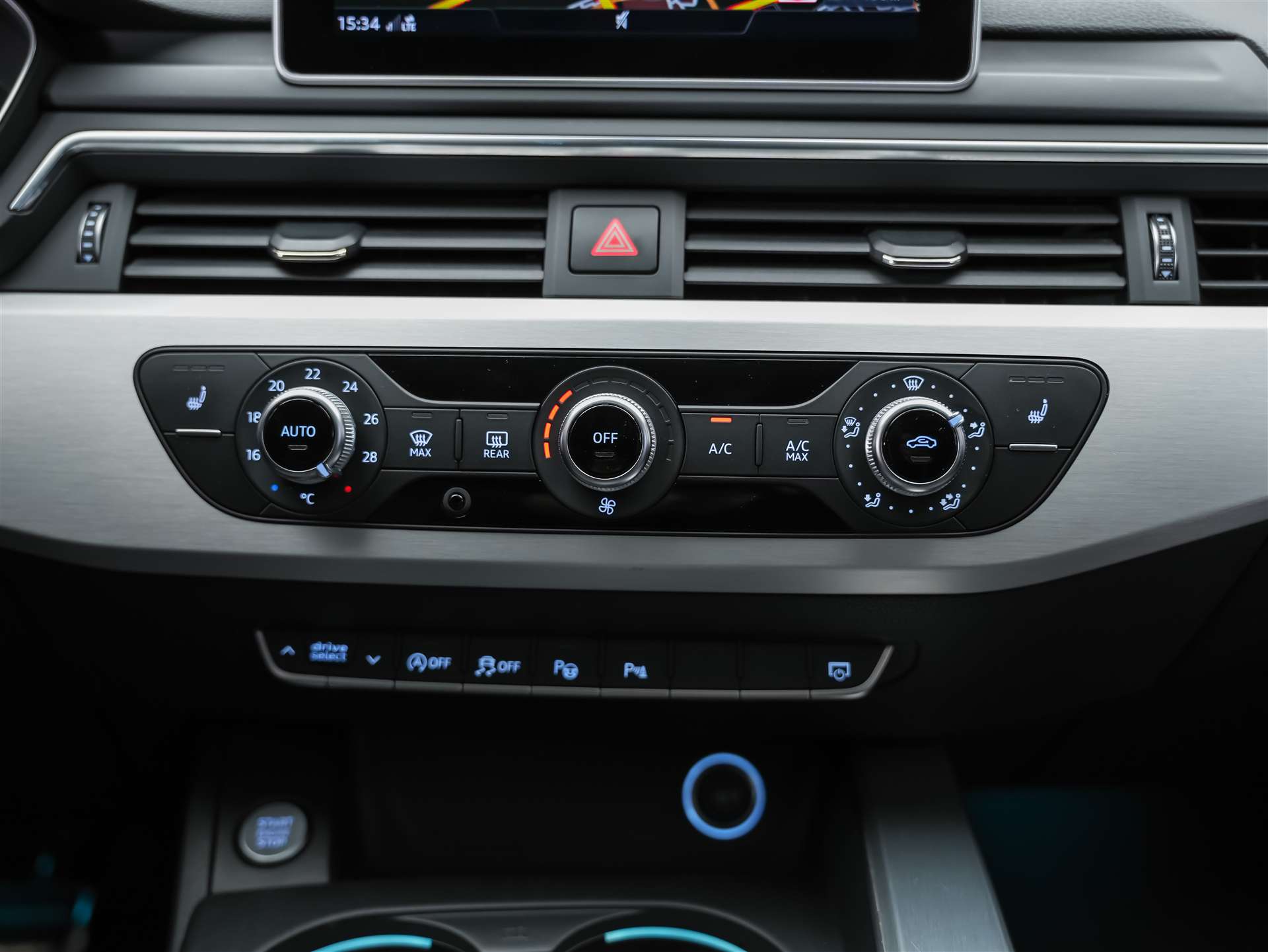 AUDI A5 Sportback 3.0 TDI Sport S-Line quattro tiptronic *Head Up Display*360° Kamera*Panorama*-image-26