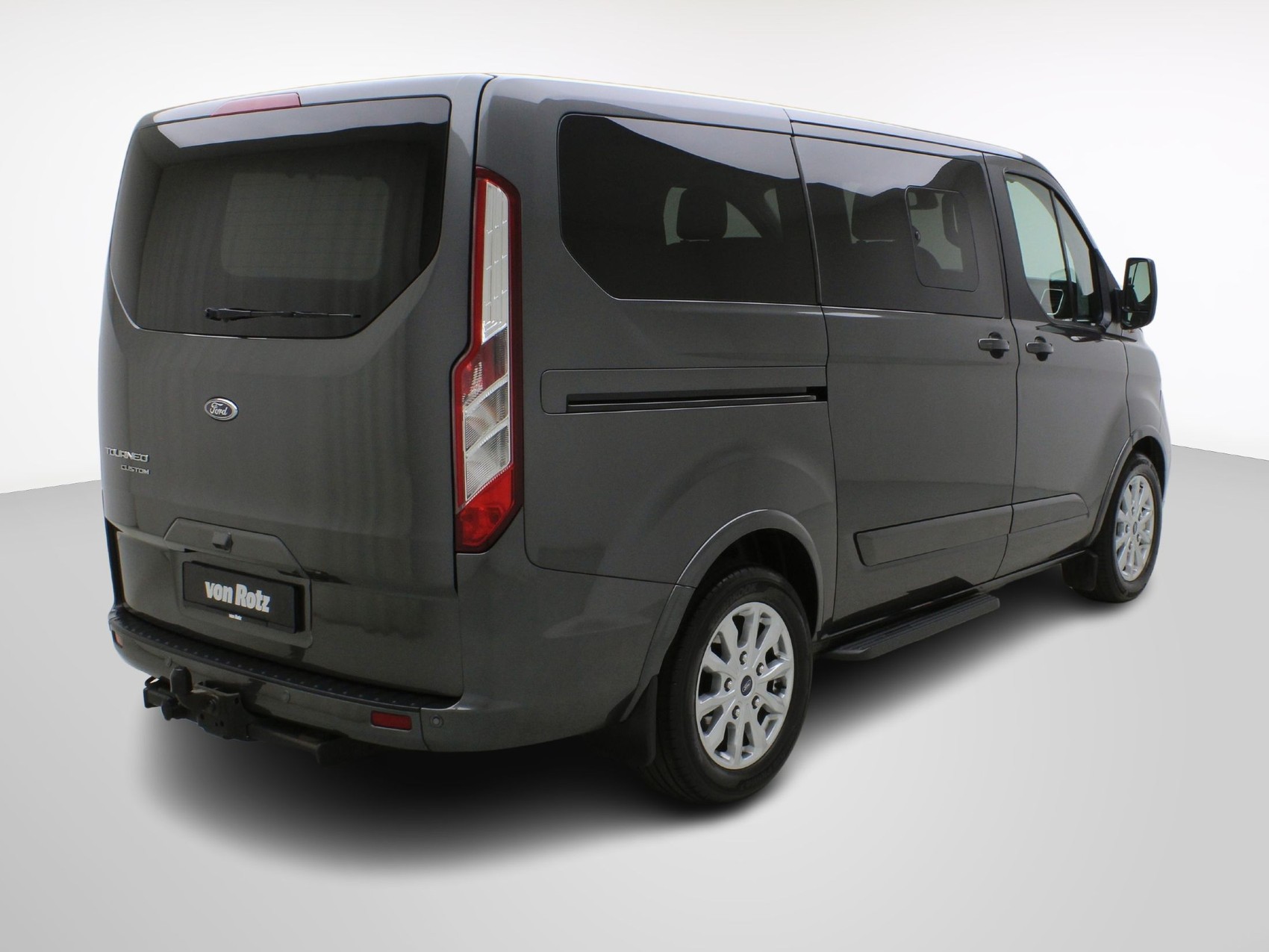 FORD Tourneo Custom C Bus 310 L1 2.0 TDCi Titanium-image-3