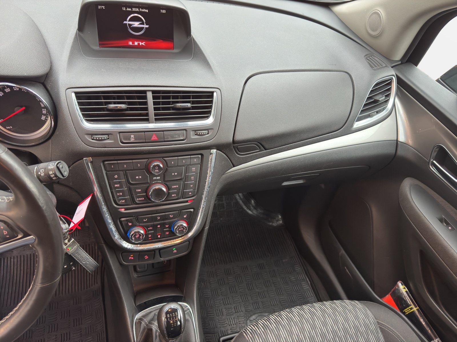 OPEL Mokka 1.4i 16V Turbo Drive 4WD-image-11