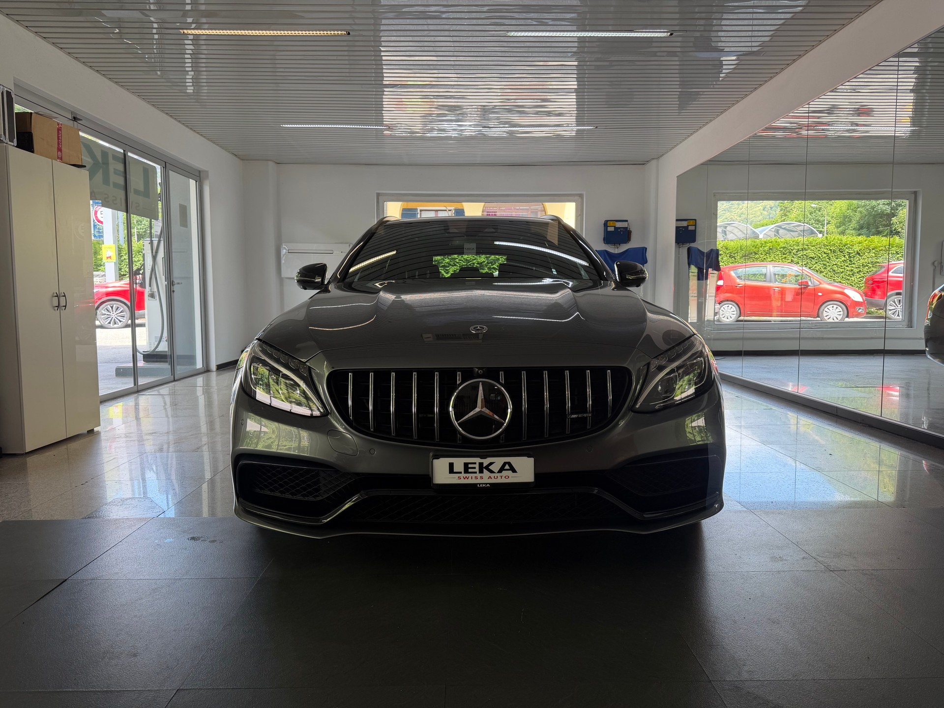 MERCEDES-BENZ C 63 S AMG Speedshift-image-1