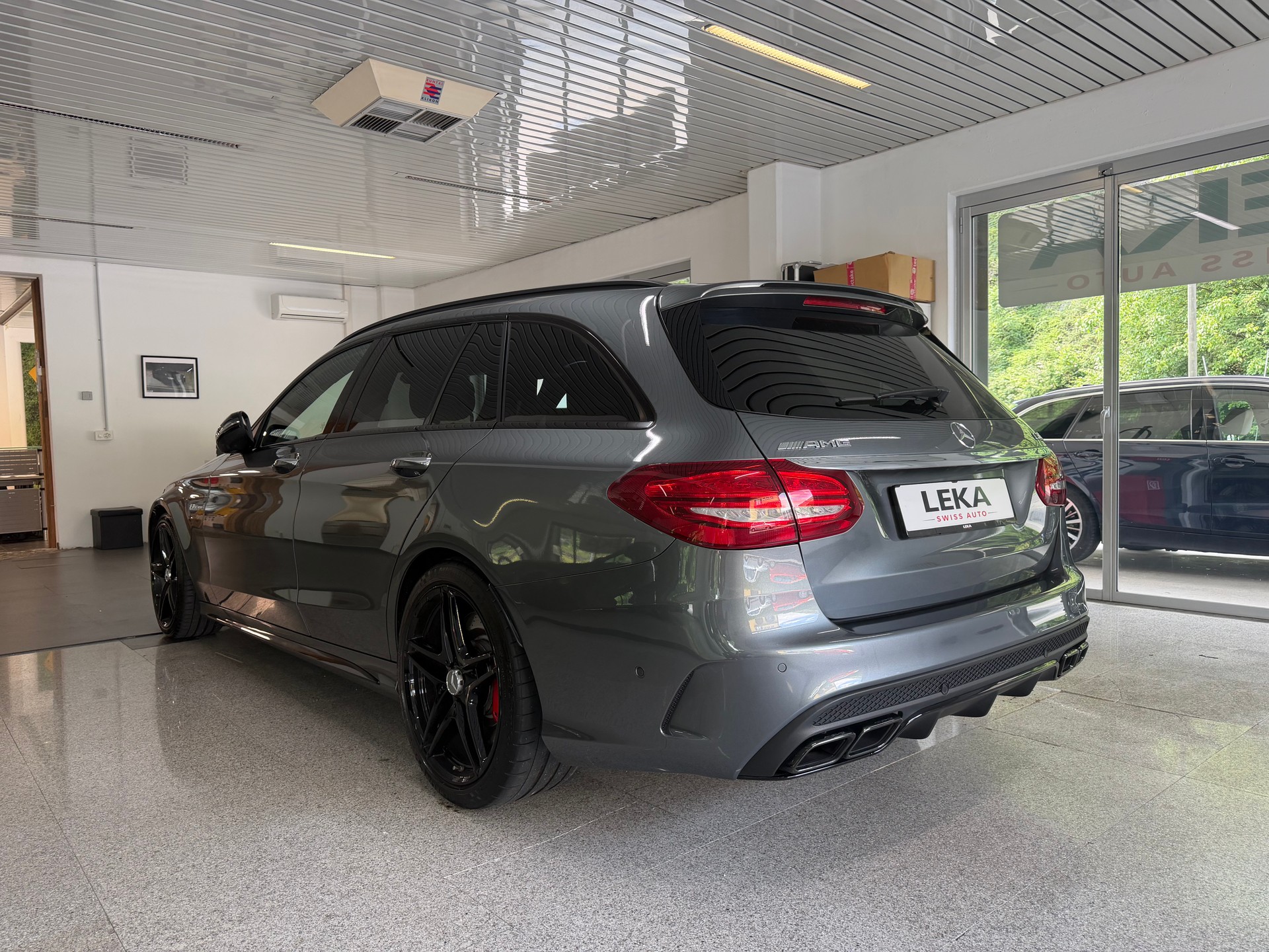 MERCEDES-BENZ C 63 S AMG Speedshift-image-5