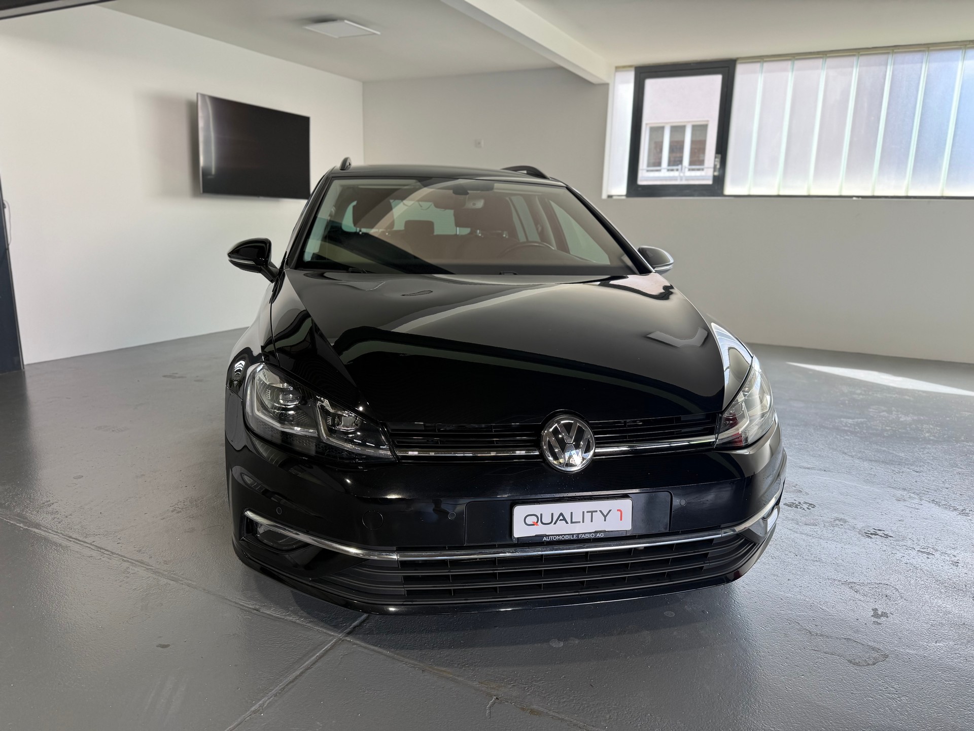VW Golf Variant 1.5 TSI EVO Highline DSG-image-0
