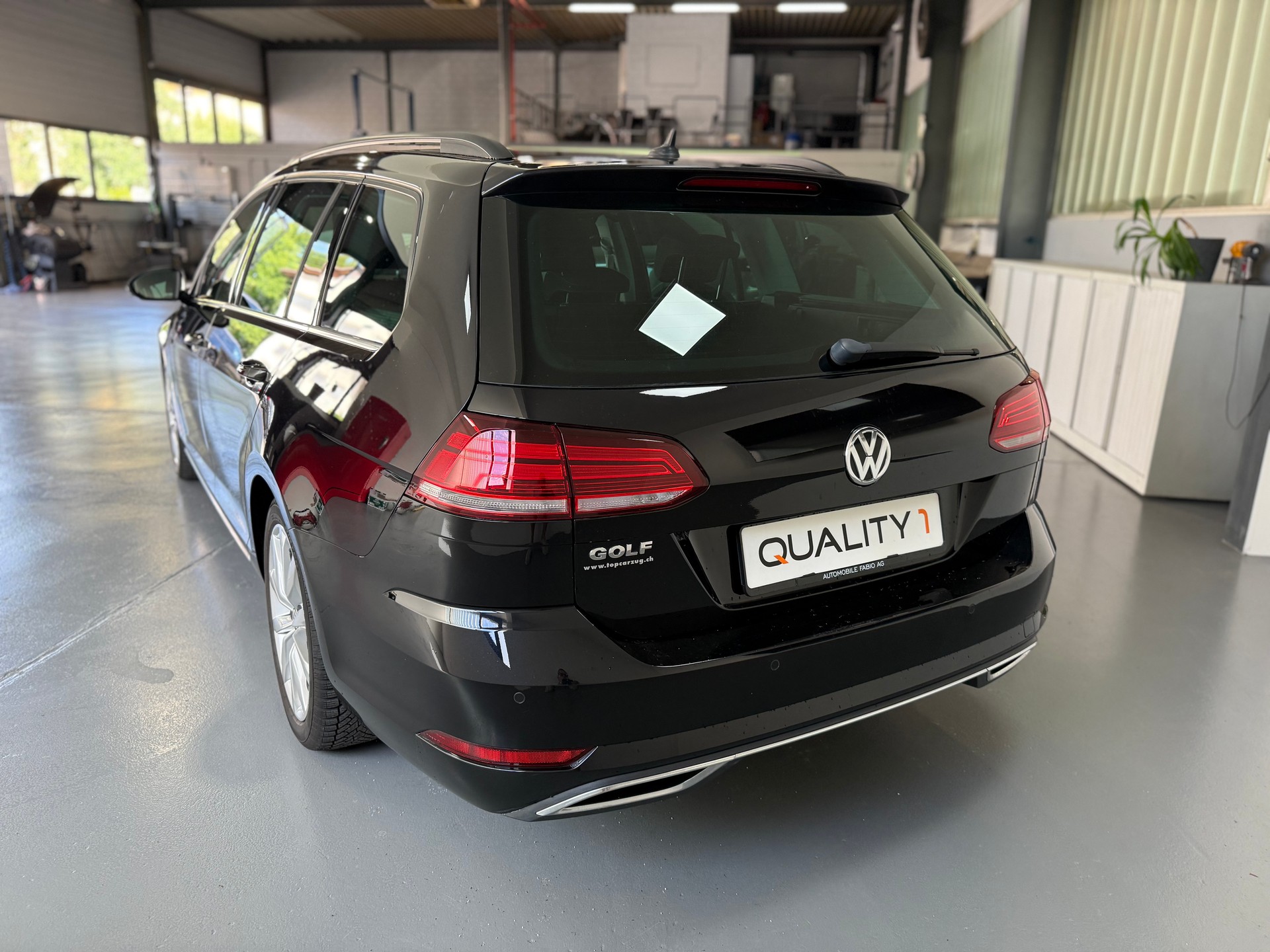 VW Golf Variant 1.5 TSI EVO Highline DSG-image-4