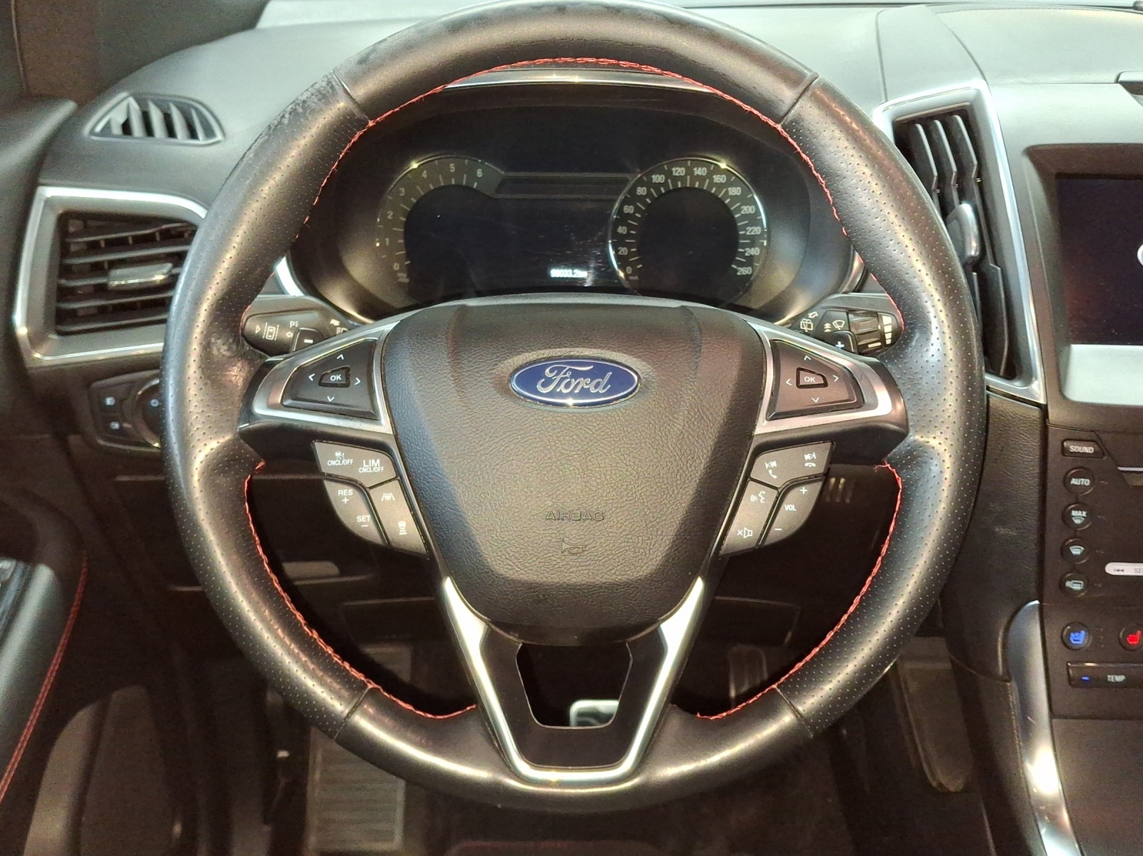 FORD Edge 2.0 EcoBlue ST-Line 4WD Automatic-image-8