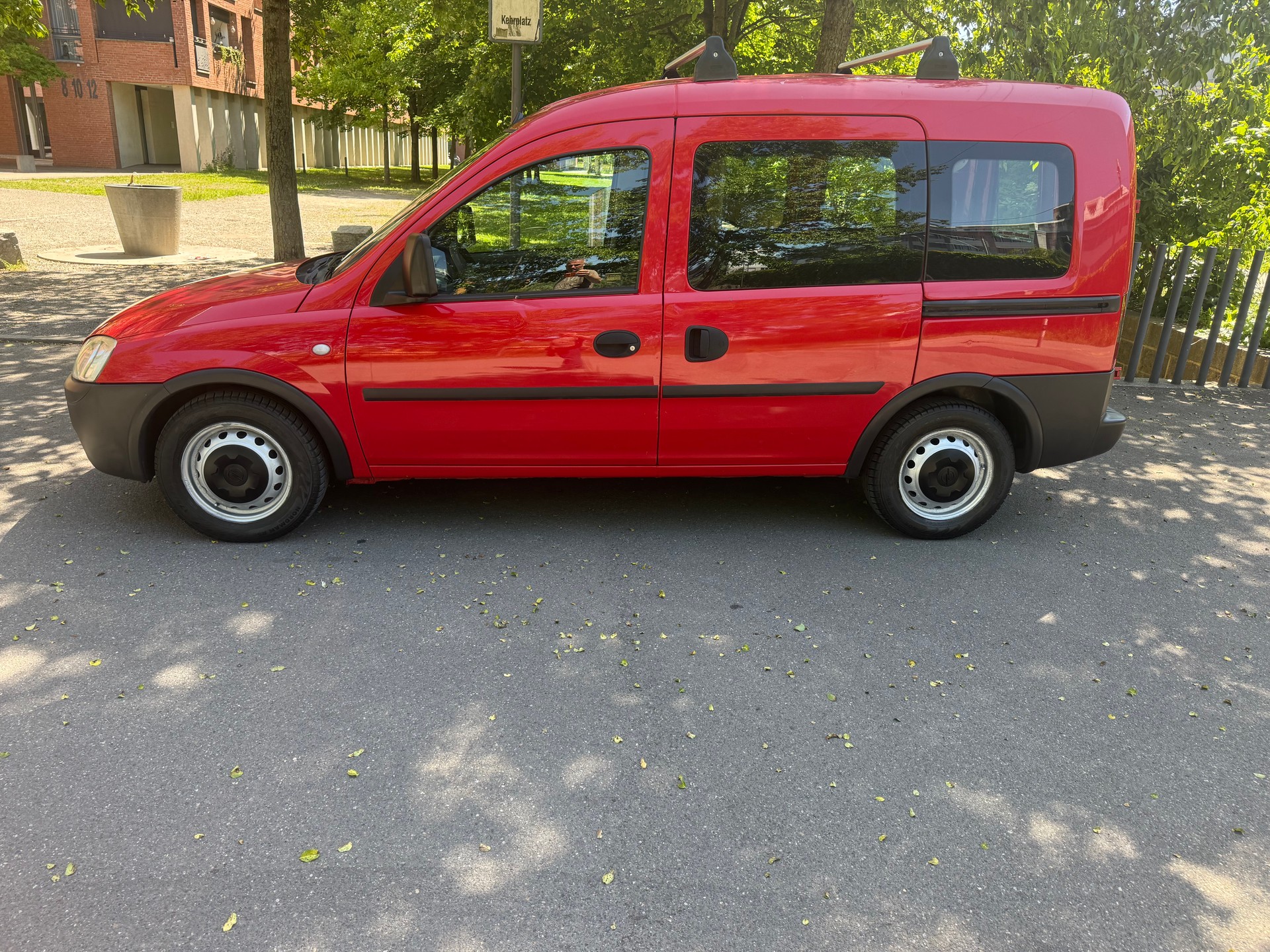 OPEL COMBO-image-9