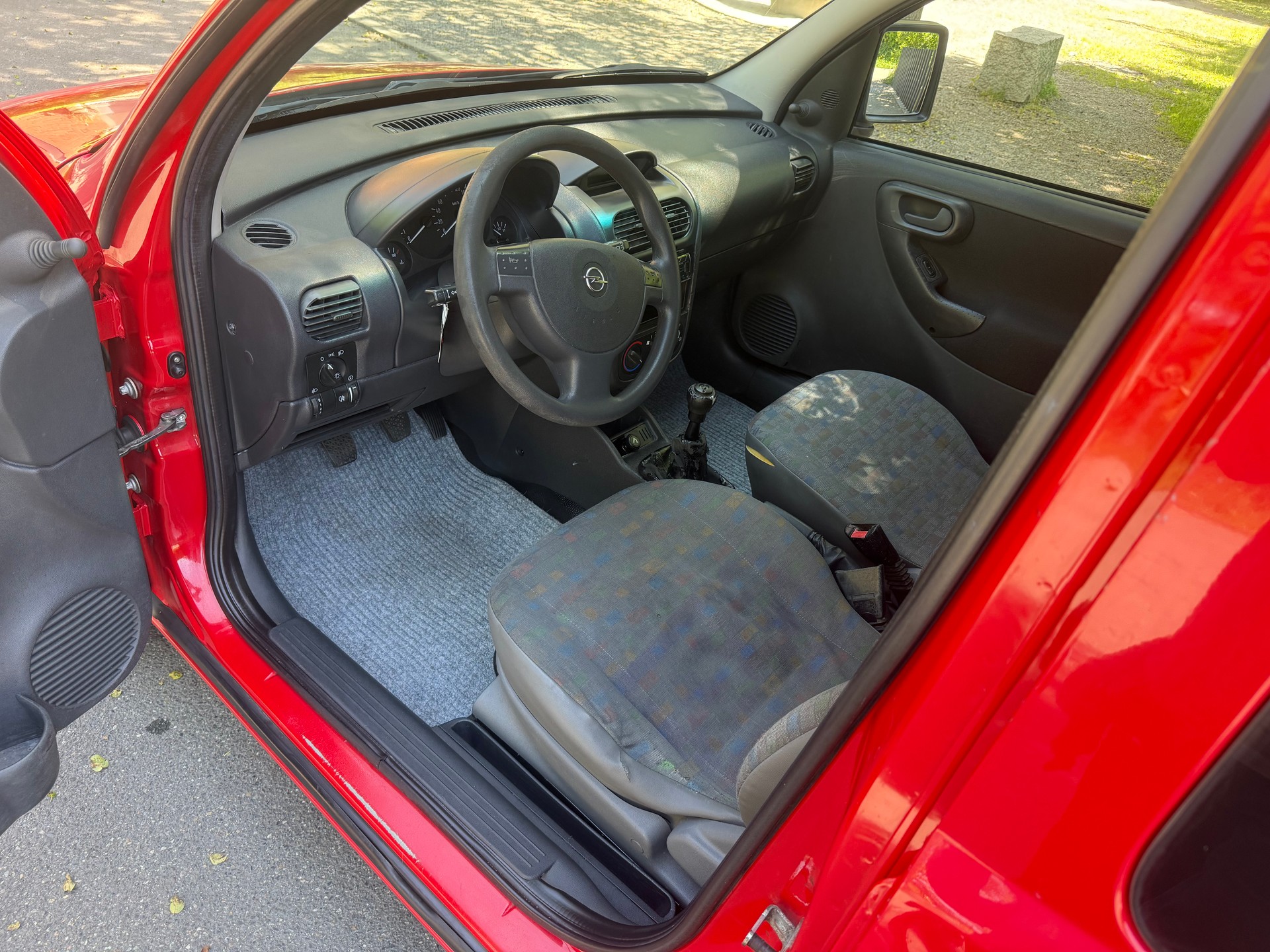 OPEL COMBO-image-12