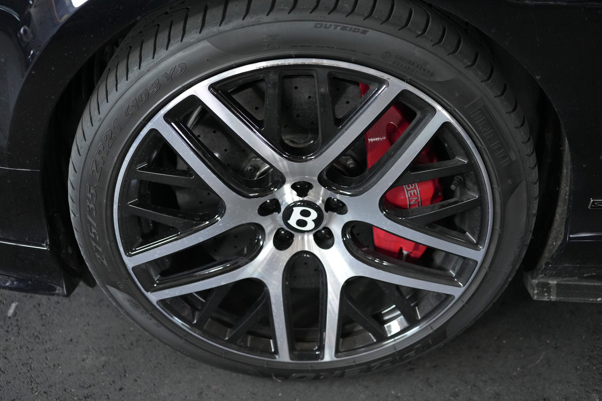 BENTLEY Continental Supersports 6.0 W12-image-17