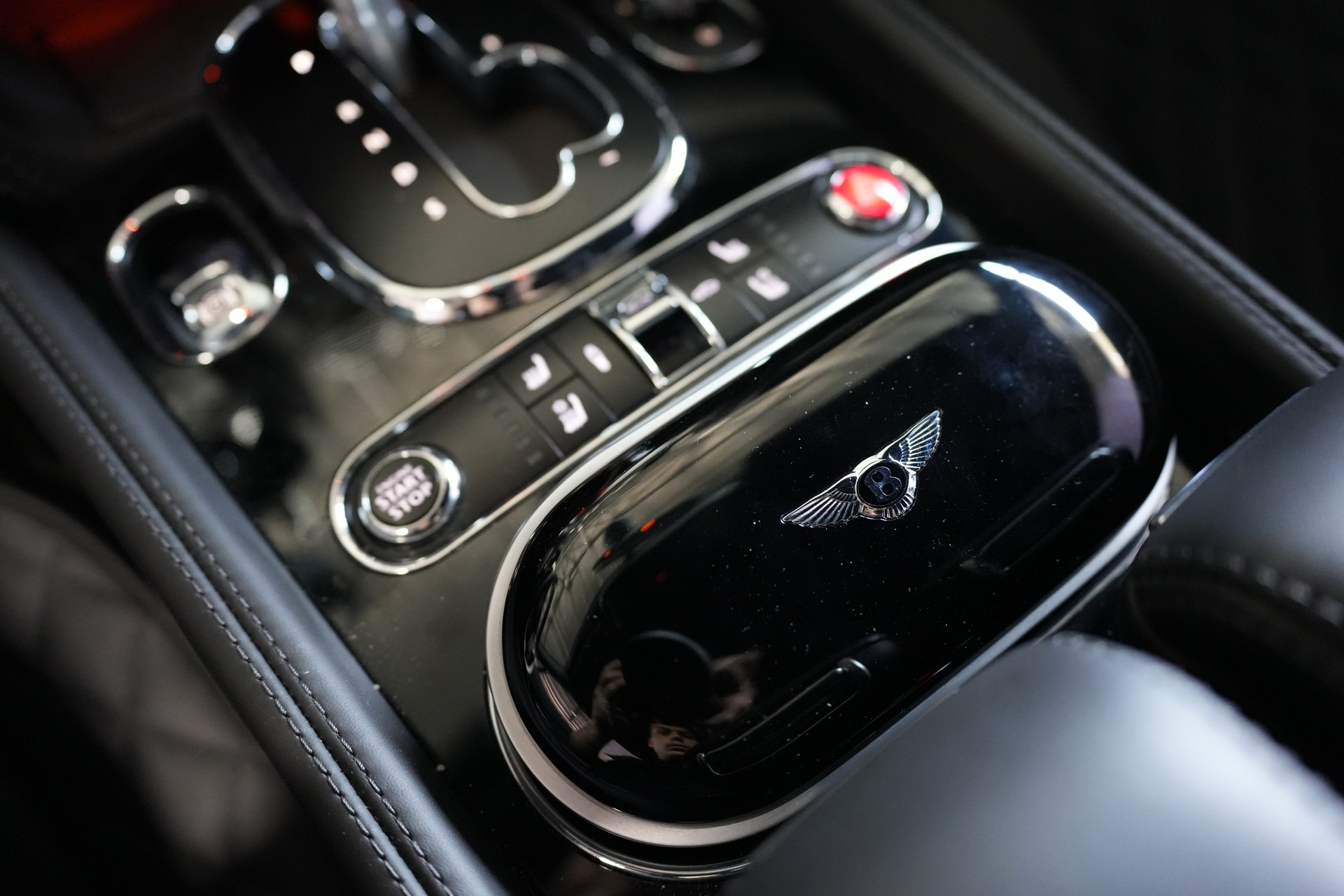 BENTLEY Continental Supersports 6.0 W12-image-20