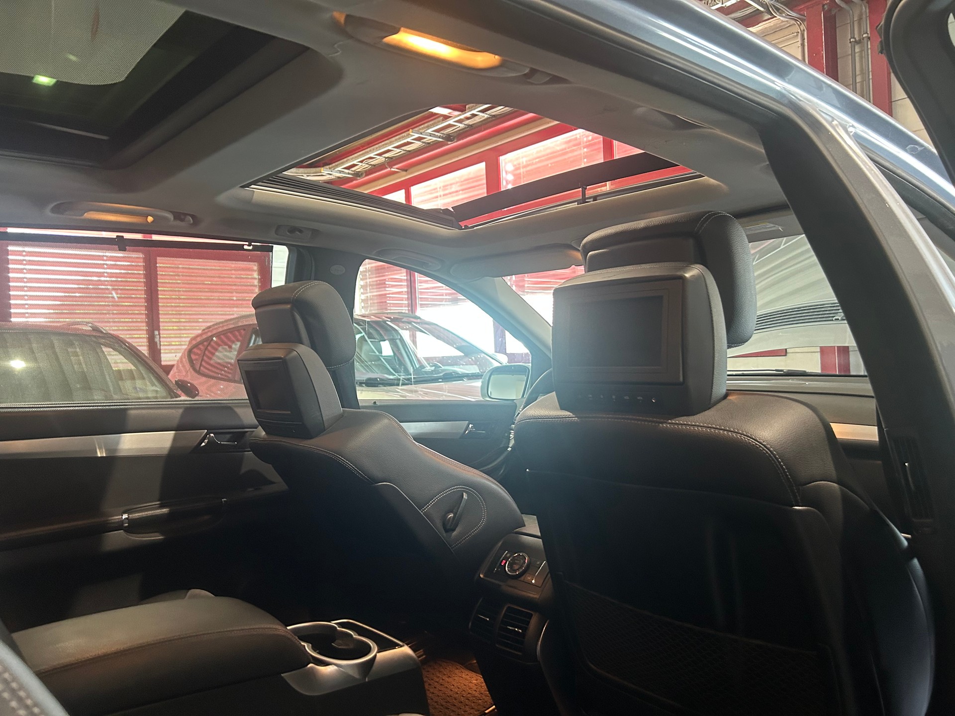 MERCEDES-BENZ R 320 CDI L 4Matic 7G-Tronic-image-11