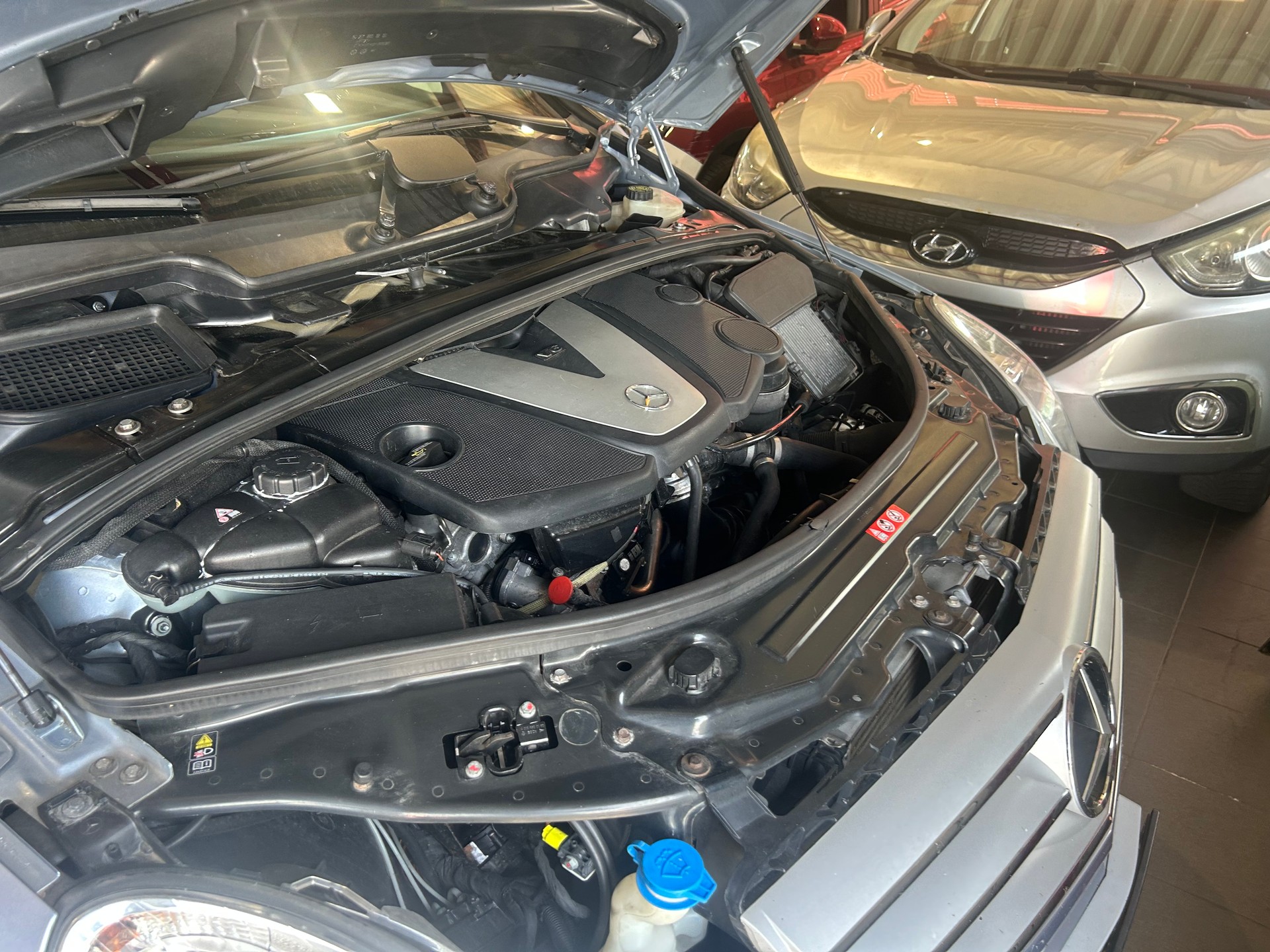 MERCEDES-BENZ R 320 CDI L 4Matic 7G-Tronic-image-13