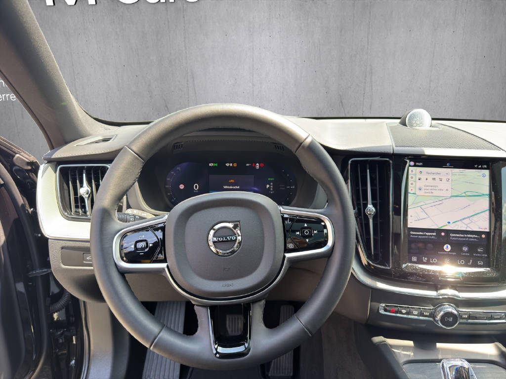 VOLVO XC60 2.0 T8 TE Polestar eAWD-image-9