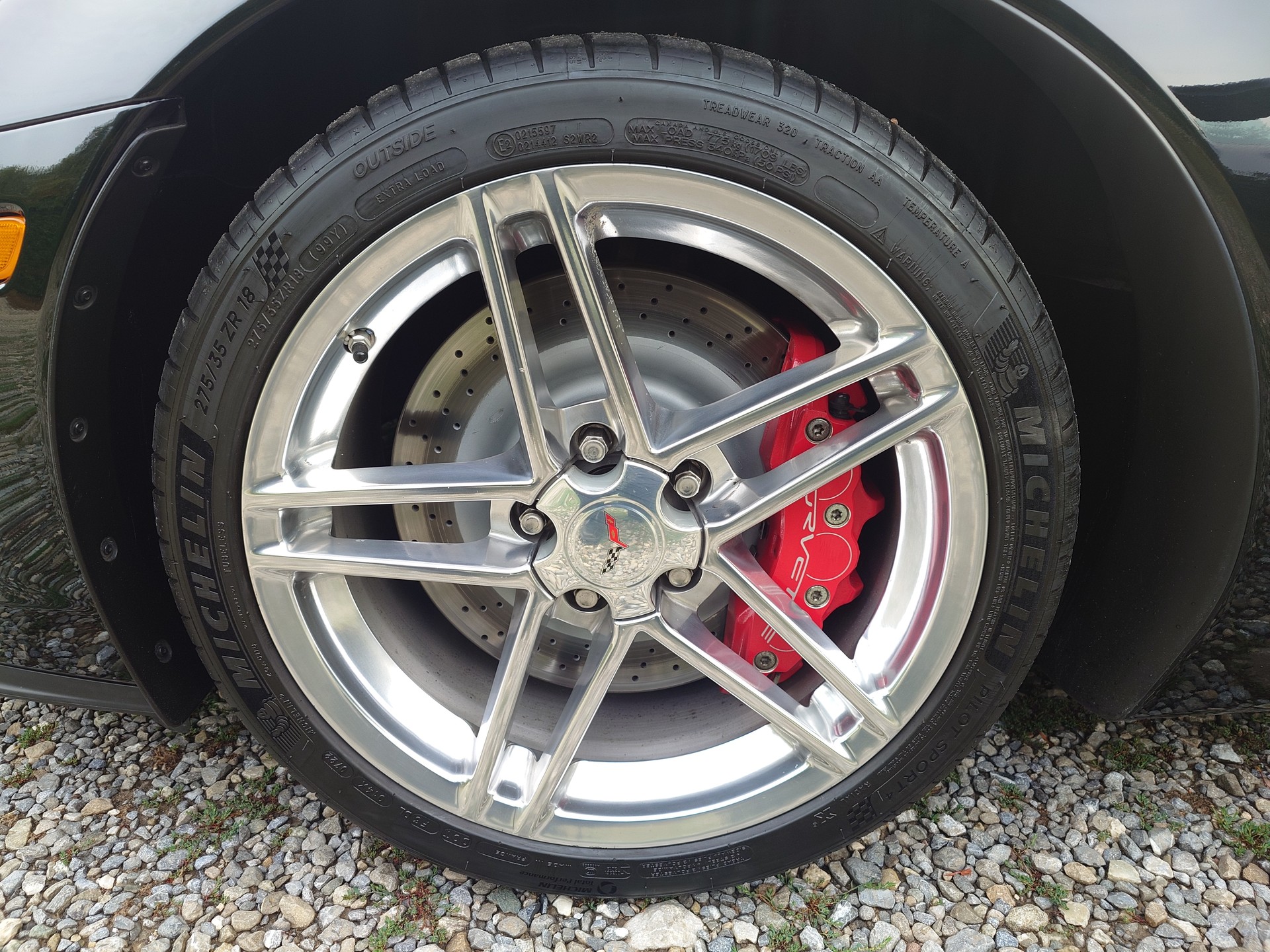 CHEVROLET Corvette Z06-image-14