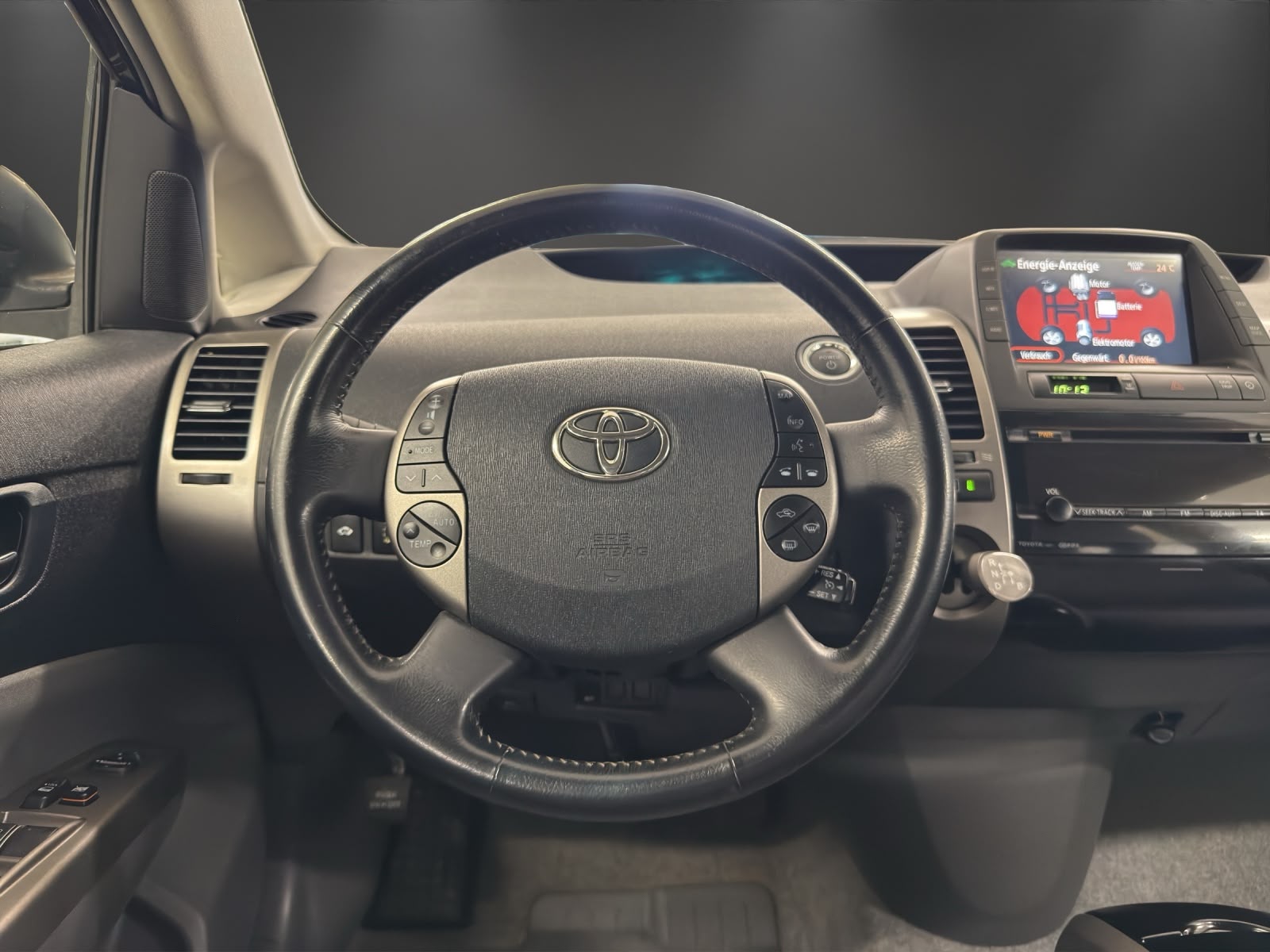 TOYOTA Prius 1.5 16V Hybrid Limited-image-12