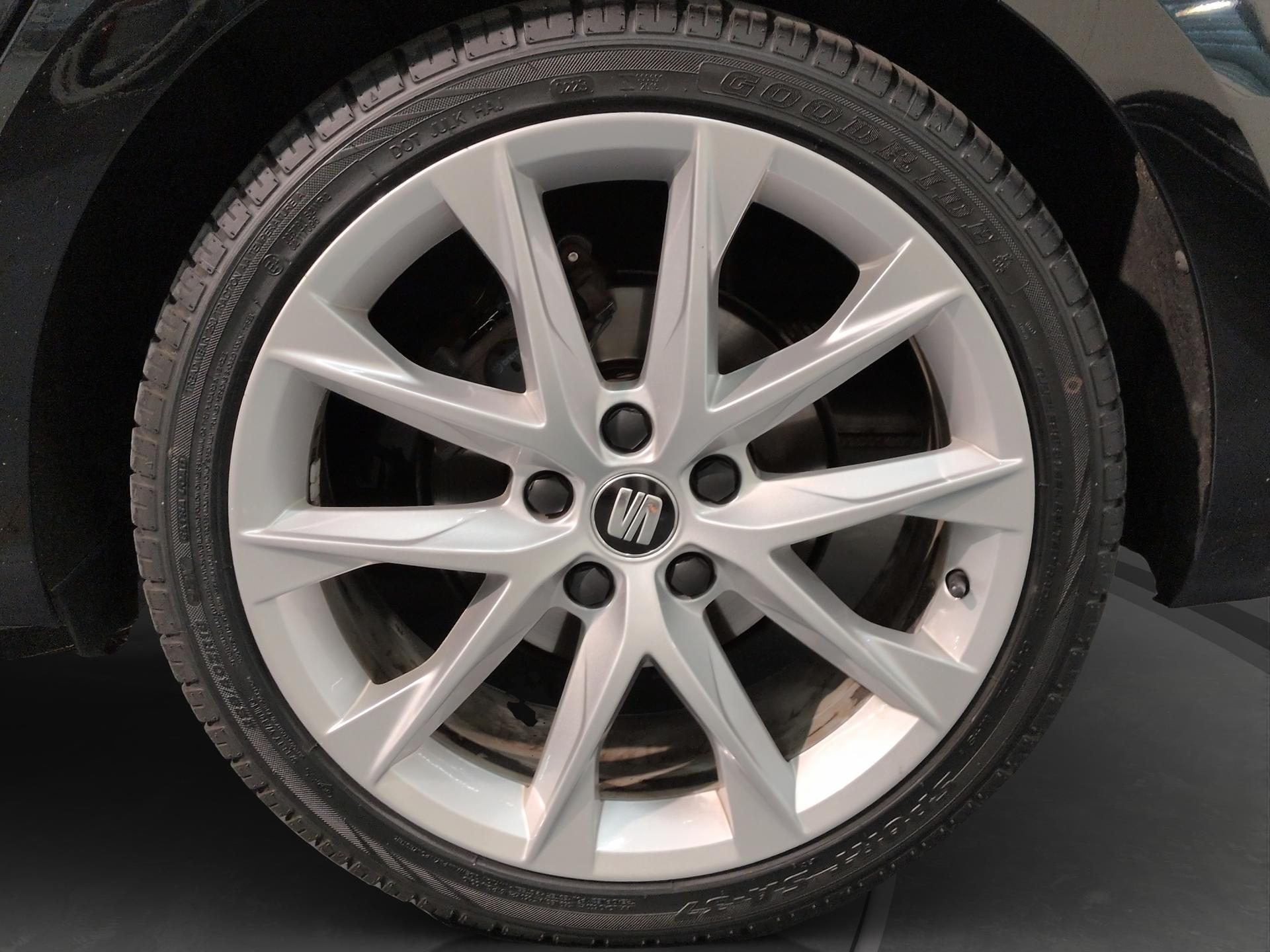 SEAT Leon ST 1.4 TSI ACT FR Line DSG-image-24