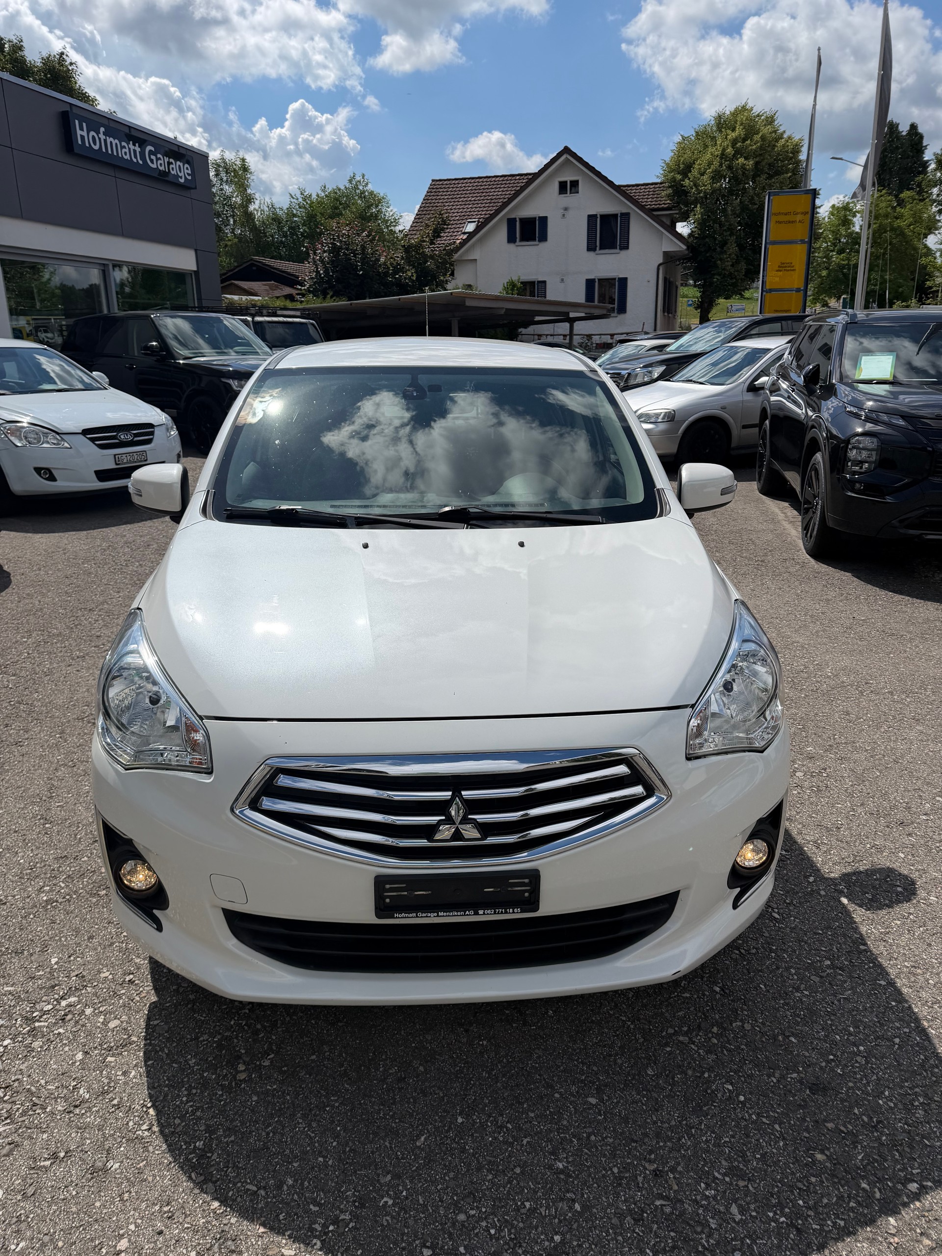 MITSUBISHI Attrage 1.2 Intense CVT-image-1