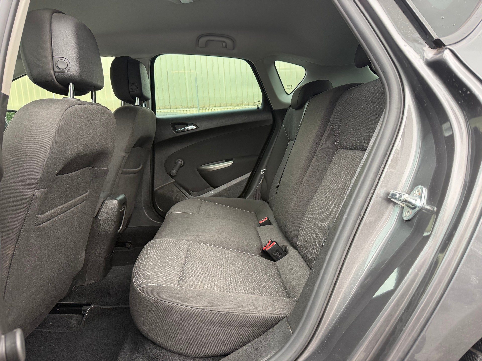 OPEL Astra 1.4i 16V Turbo-image-10