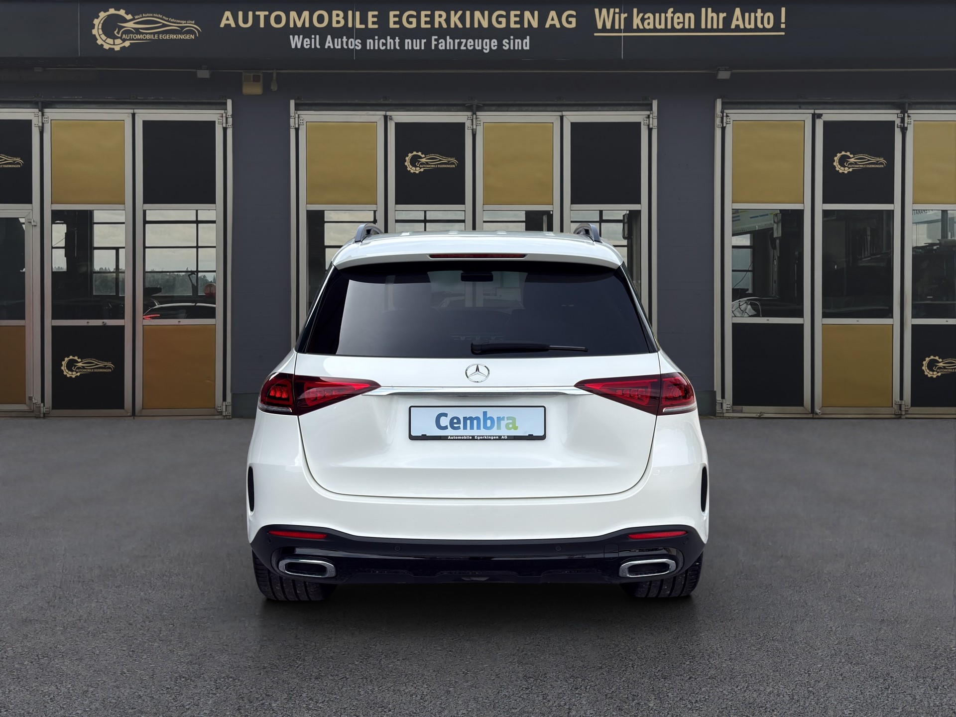 MERCEDES-BENZ GLE 300 d AMG Line 4matic-image-5