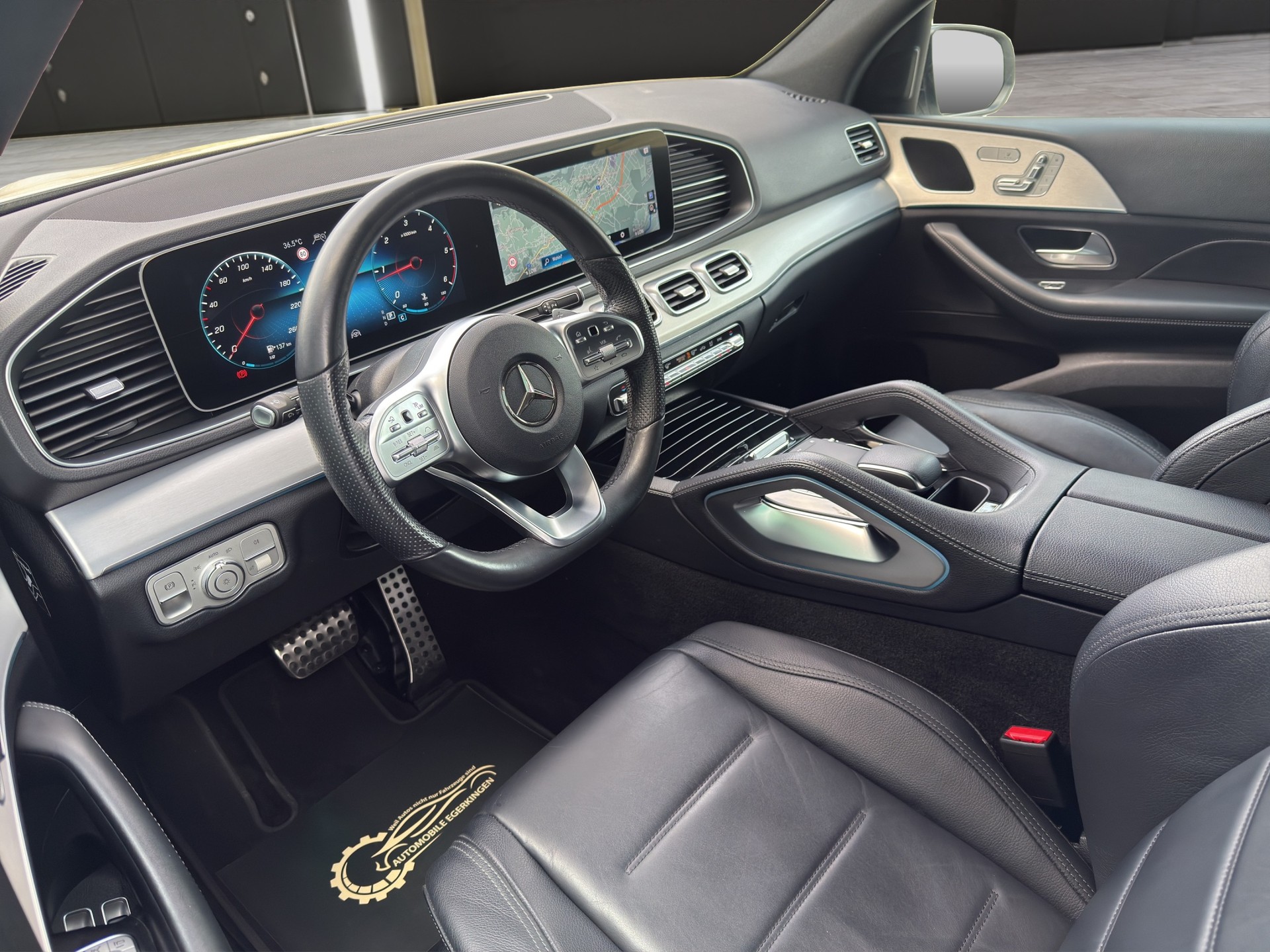 MERCEDES-BENZ GLE 300 d AMG Line 4matic-image-8