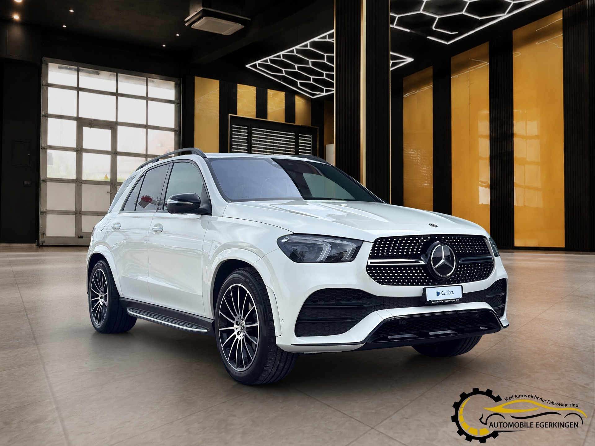 MERCEDES-BENZ GLE 300 d AMG Line 4matic-image-2