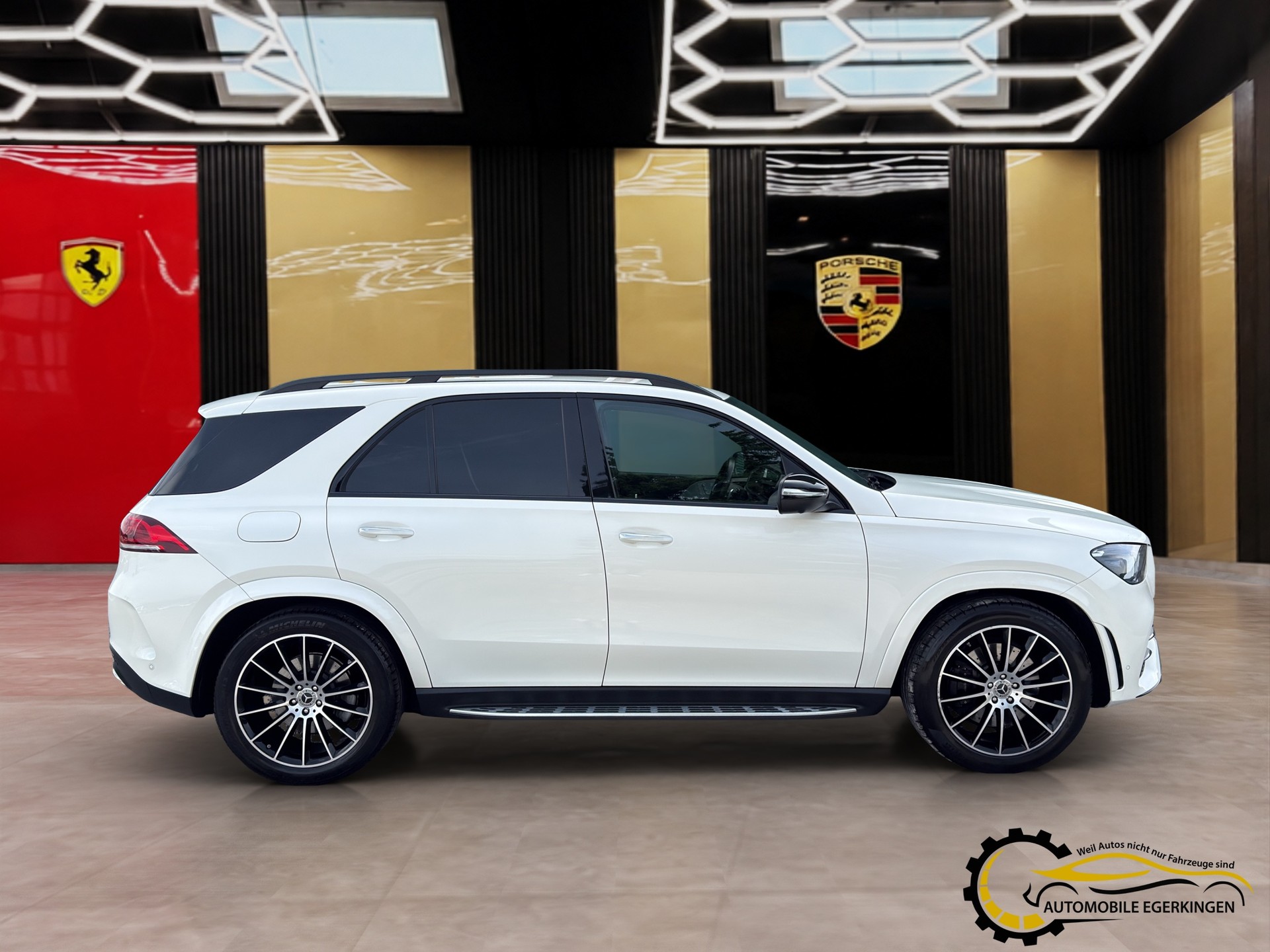 MERCEDES-BENZ GLE 300 d AMG Line 4matic-image-3