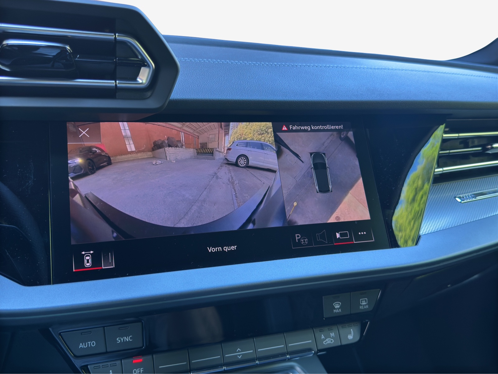 AUDI A3 Sportback TFSI e 200 kW S line S tronic-image-15