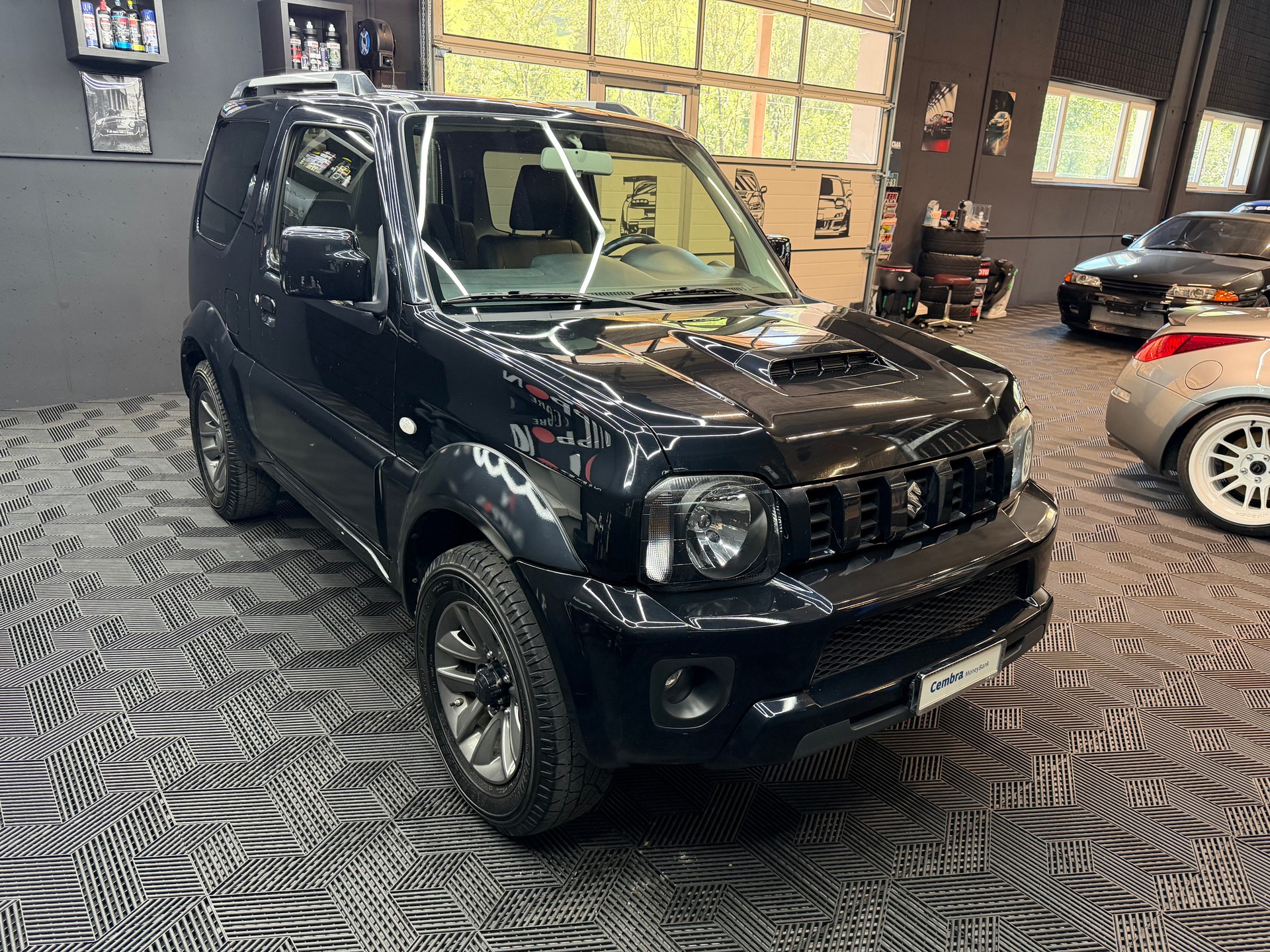 SUZUKI Jimny 1.3 16V Compact+-image-1