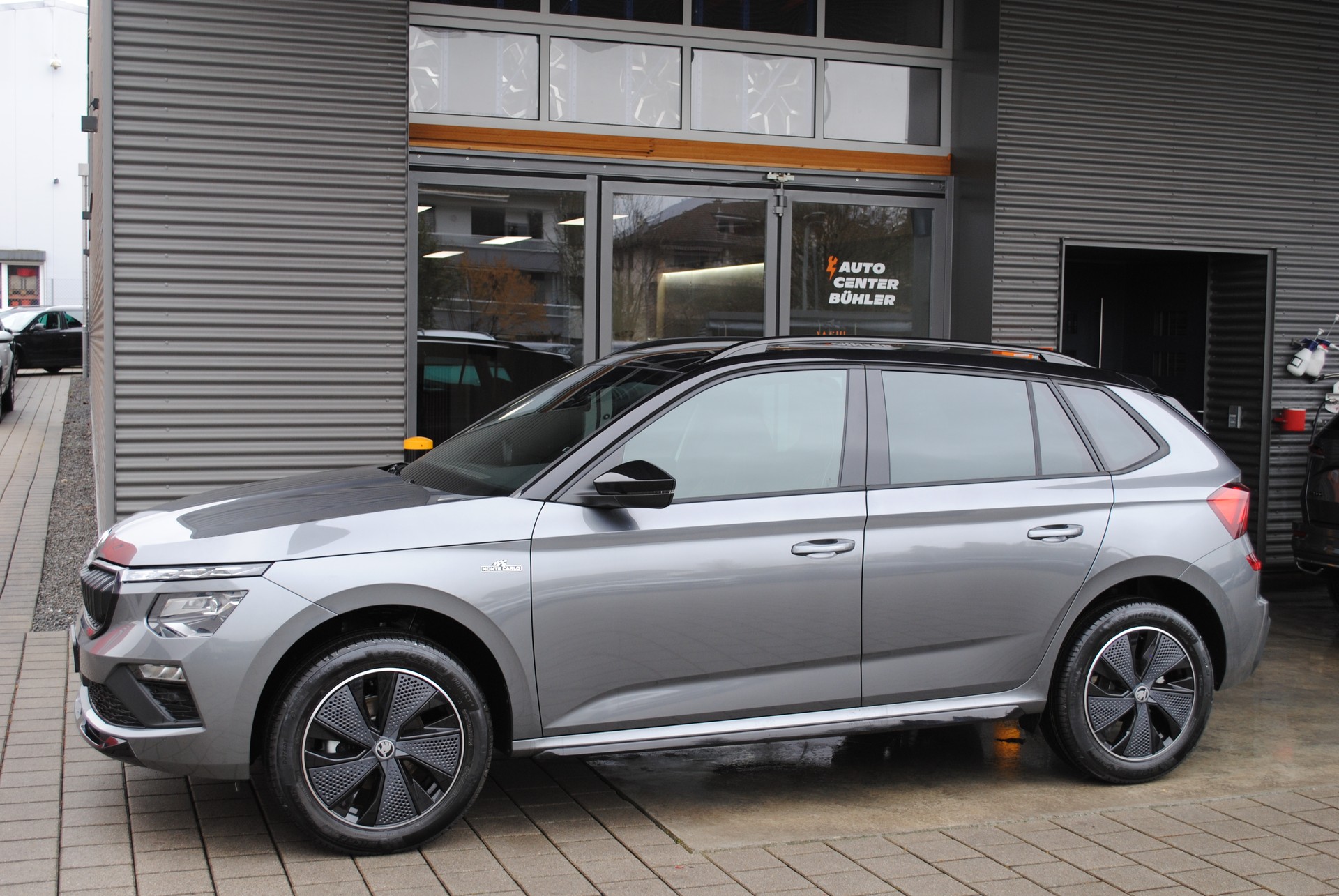 SKODA Kamiq 1.5 TSI Monte Carlo DSG-image-3