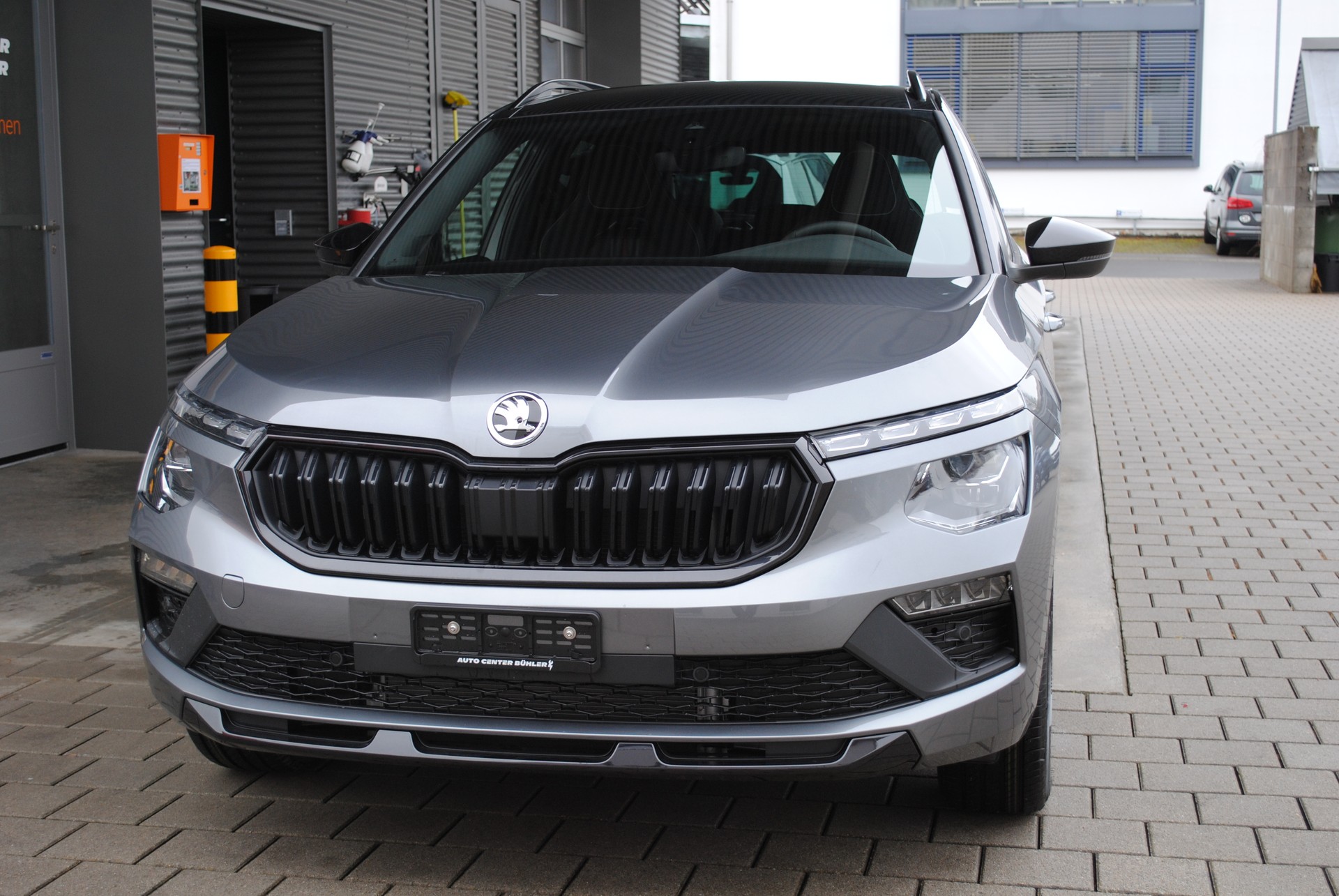 SKODA Kamiq 1.5 TSI Monte Carlo DSG-image-0
