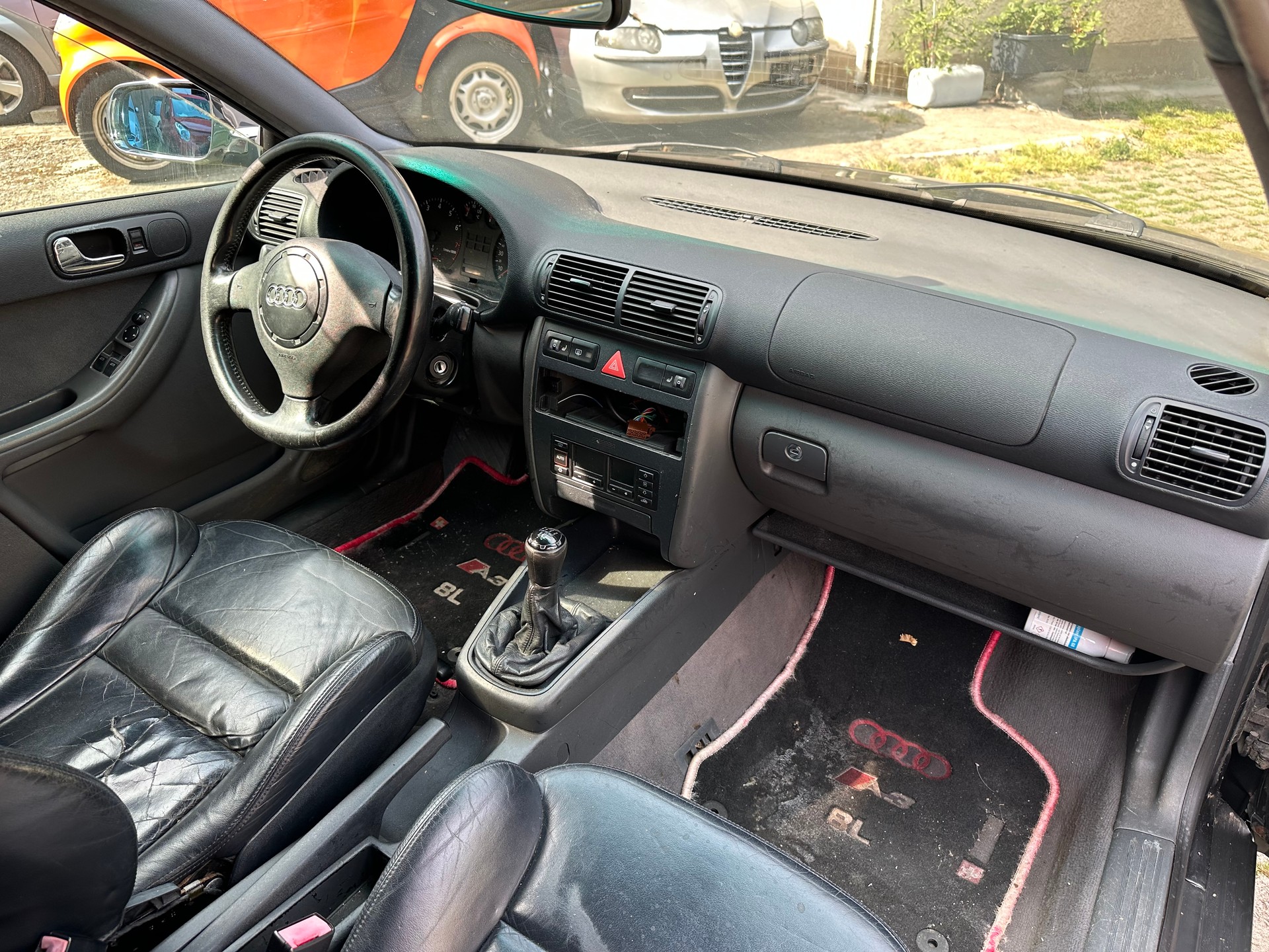 AUDI A3 1.8 T Ambiente FIXPREIS-image-11