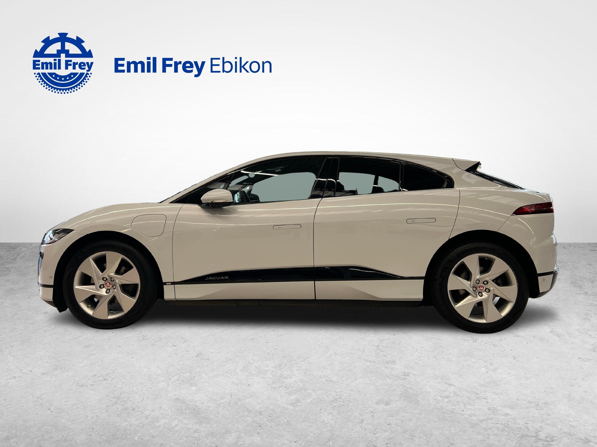 JAGUAR I-Pace EV400 SE AWD Leasing 0.99%-showroom-element-1