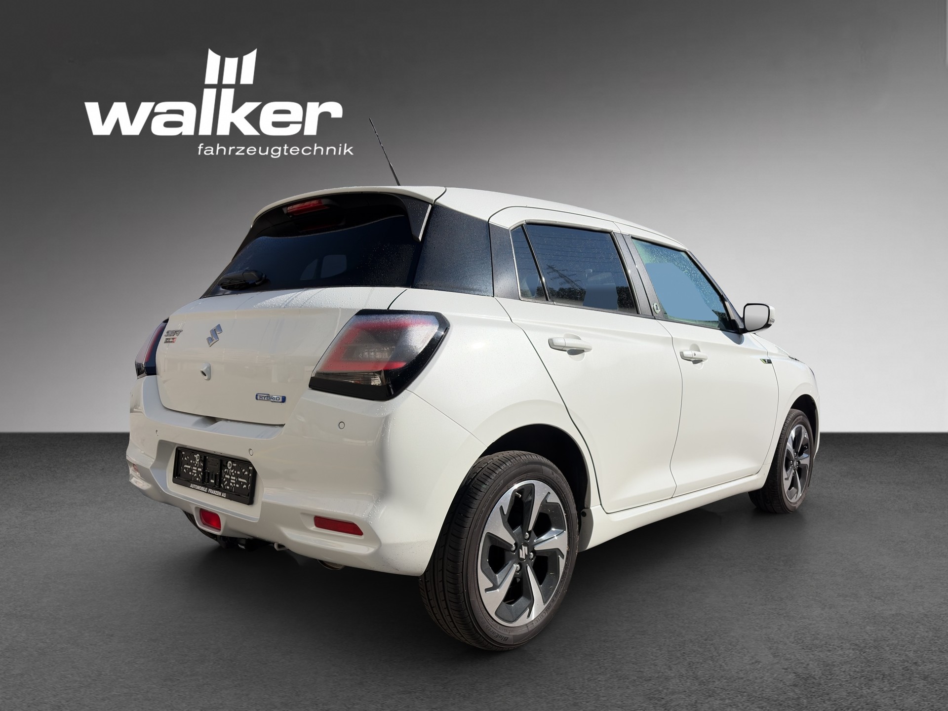 SUZUKI Swift 1.2 Compact Top Hybrid 4x4-image-5