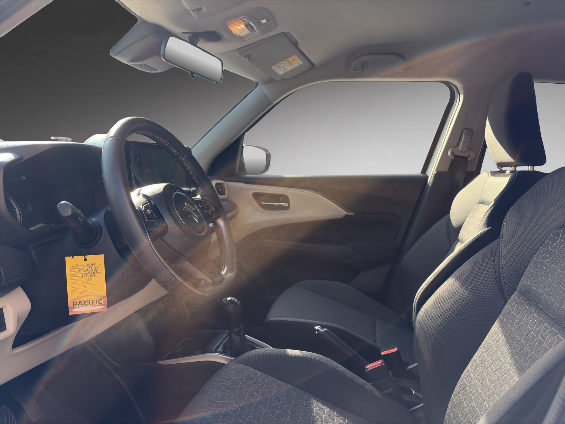 SUZUKI Swift 1.2 Compact Top Hybrid 4x4-image-8