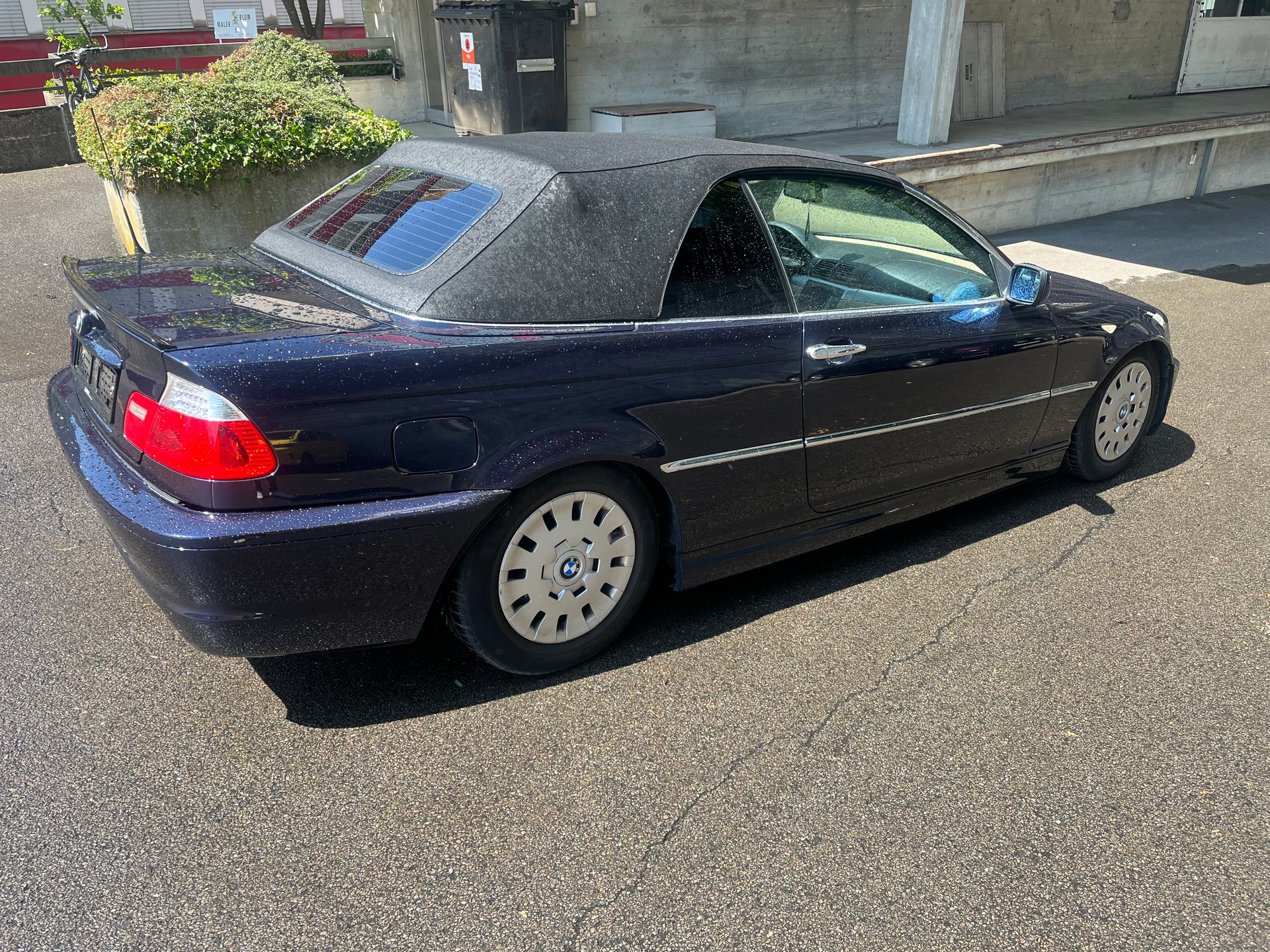 BMW 318Ci Cabriolet-image-3