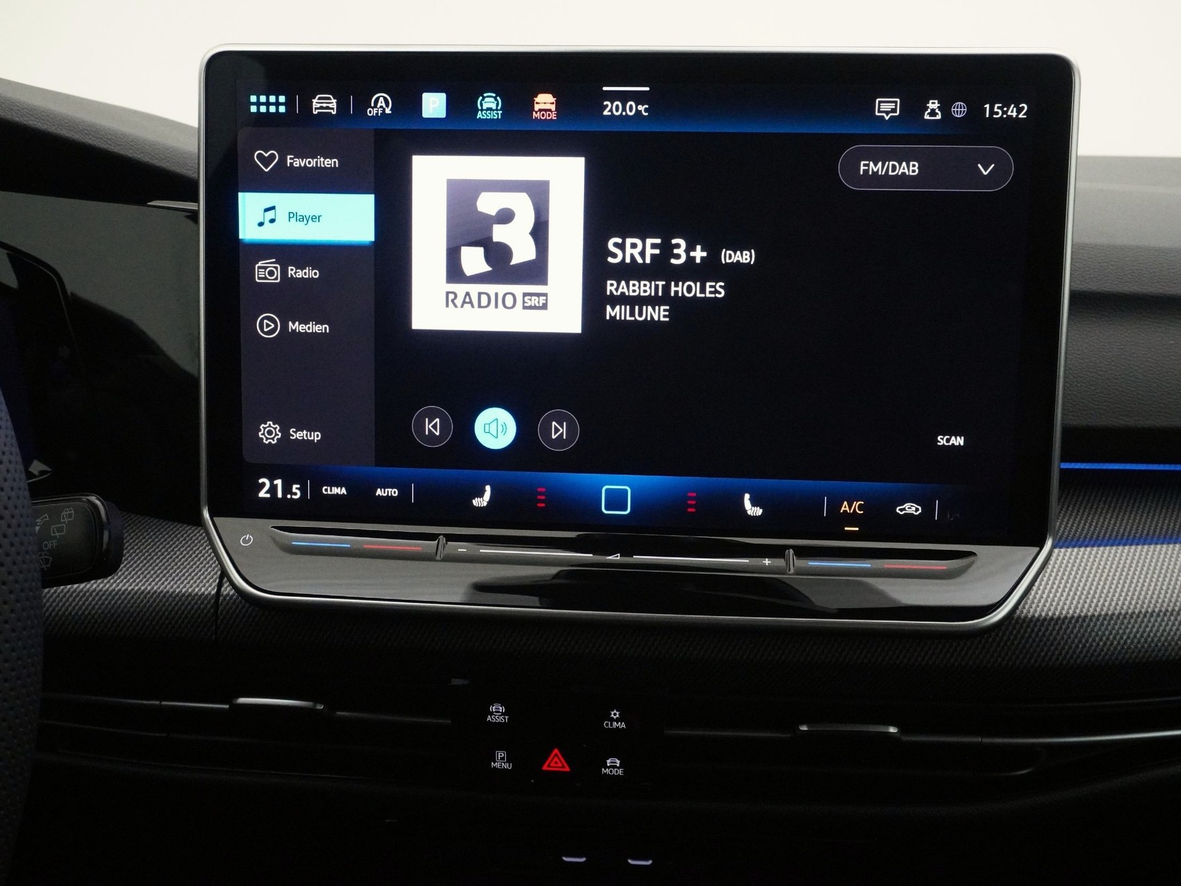 VW Golf VIII 1.5 eTSI R-Line DSG-image-20