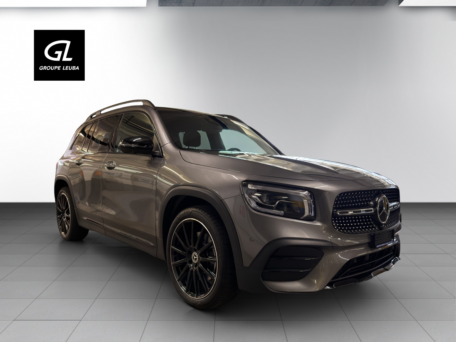 MERCEDES-BENZ GLB 250 4Matic AMG Line 8G-Tronic-image-0