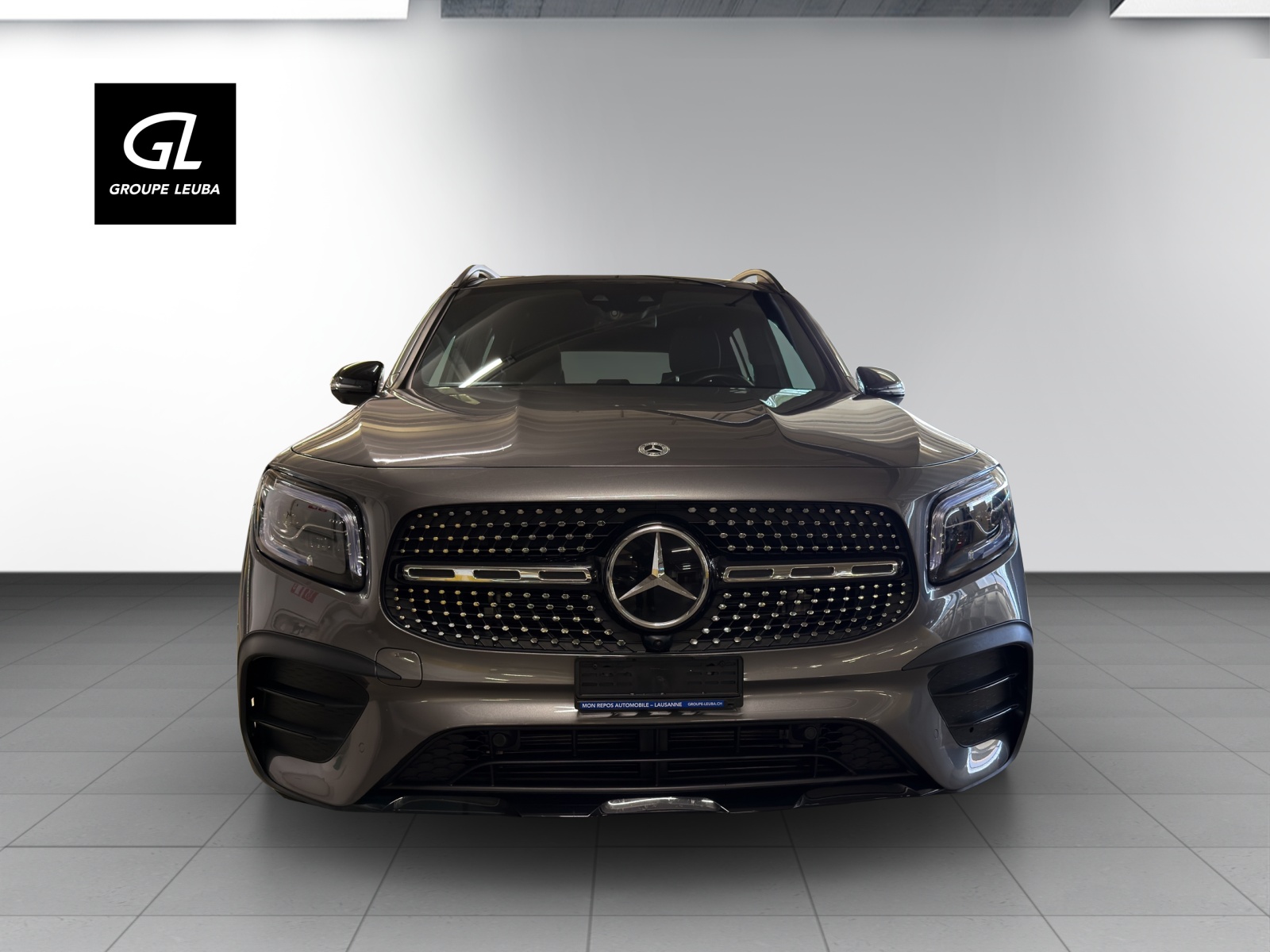 MERCEDES-BENZ GLB 250 4Matic AMG Line 8G-Tronic-image-1