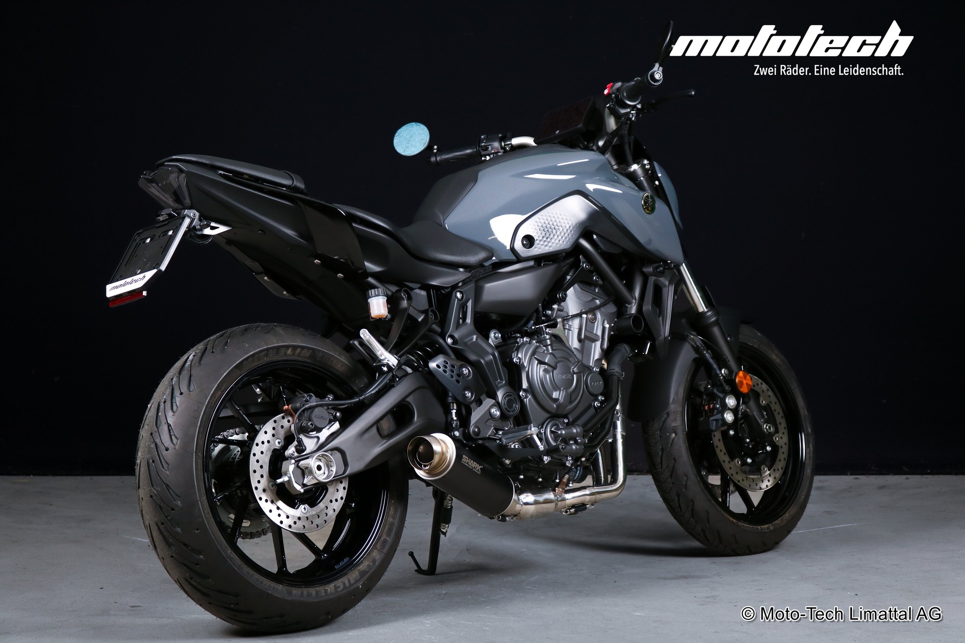 YAMAHA MT-07-showroom-element-2