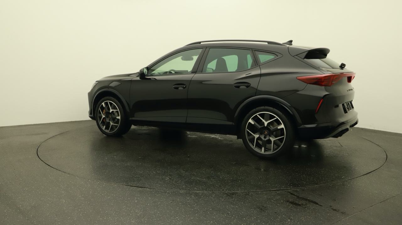 CUPRA Formentor 2.0TSI Extreme 4Drive-image-2