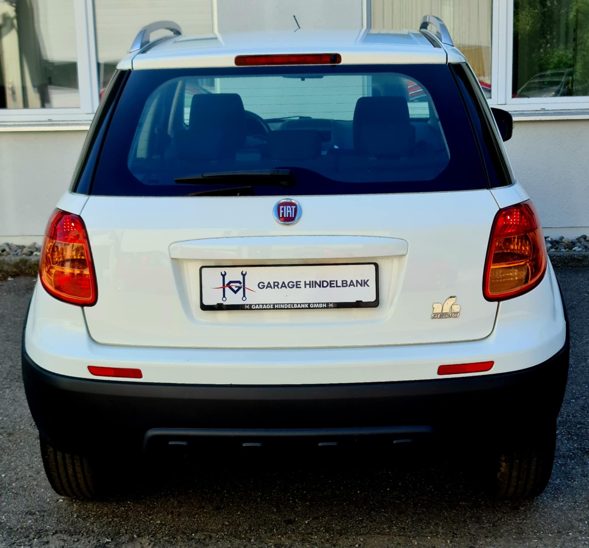 FIAT Sedici 1.6 2WD Dynamic Automatic-image-8