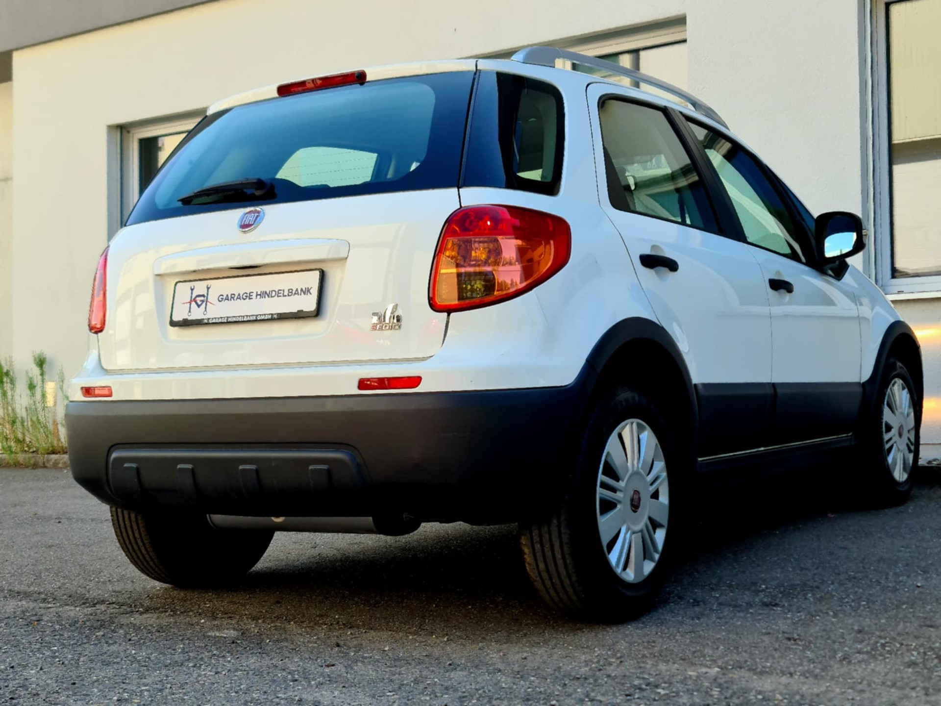 FIAT Sedici 1.6 2WD Dynamic Automatic-image-6