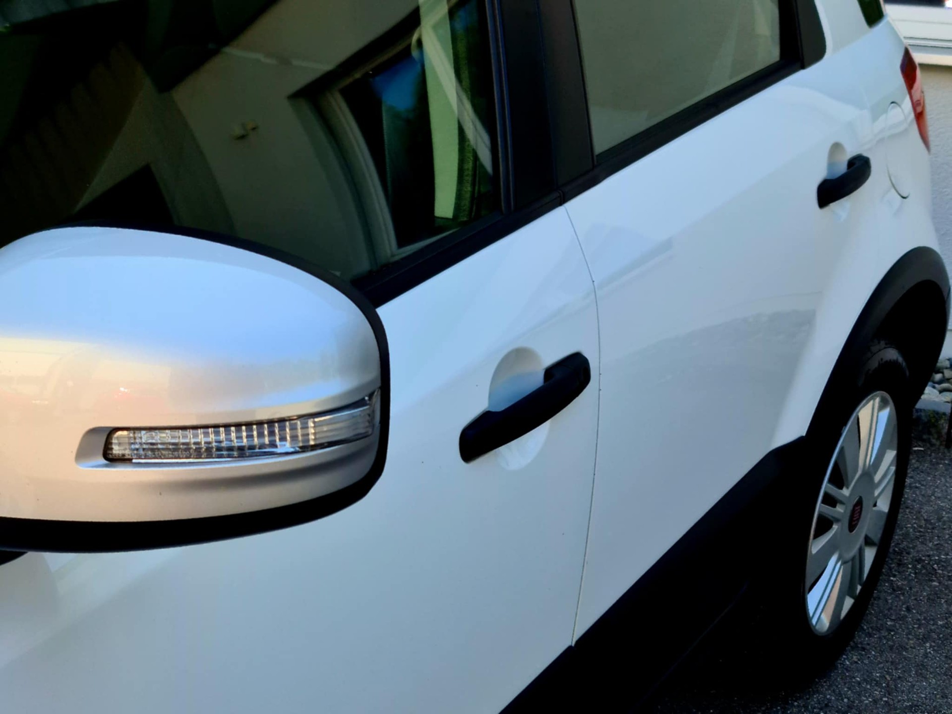 FIAT Sedici 1.6 2WD Dynamic Automatic-image-1
