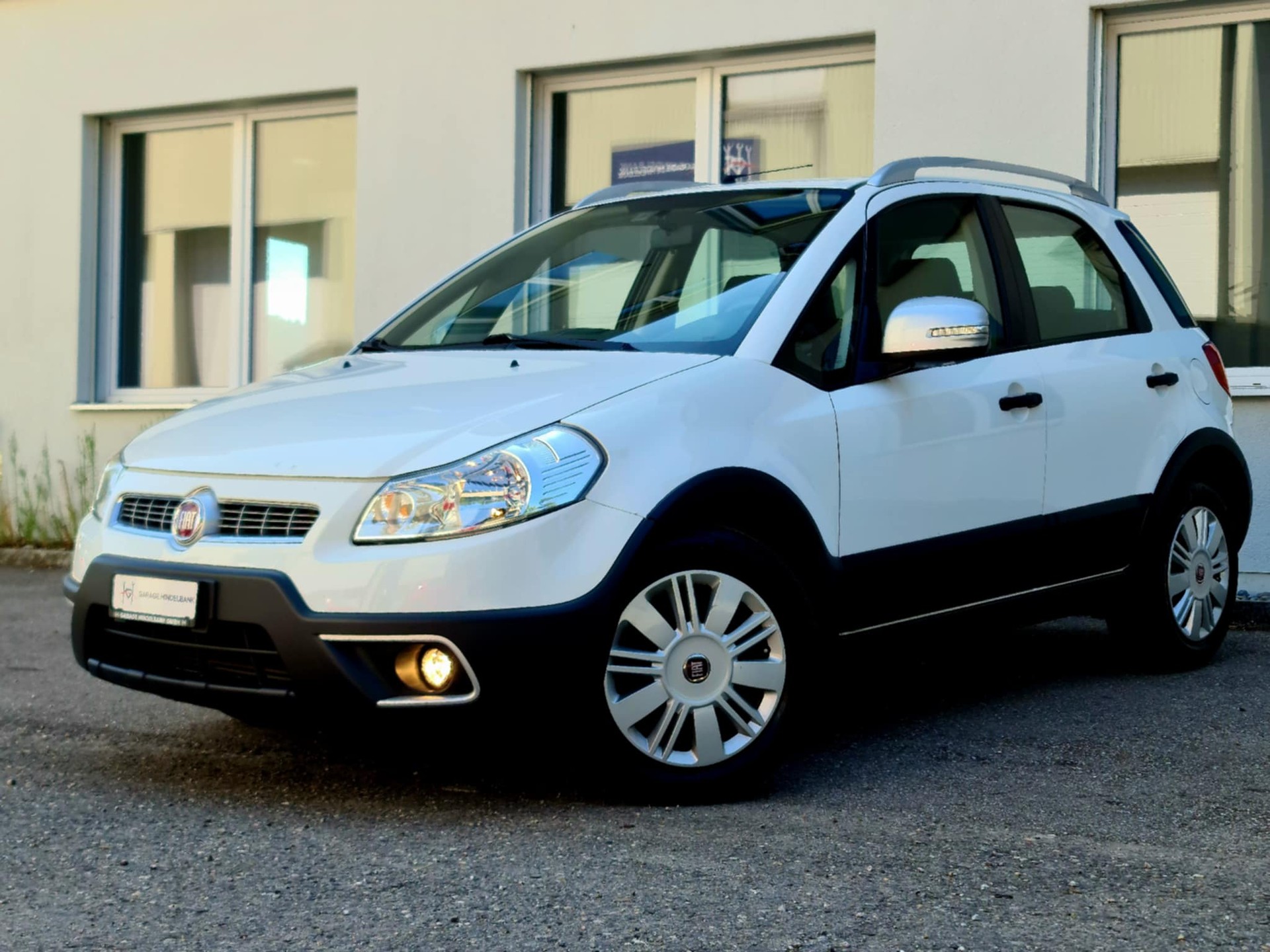 FIAT Sedici 1.6 2WD Dynamic Automatic-image-0