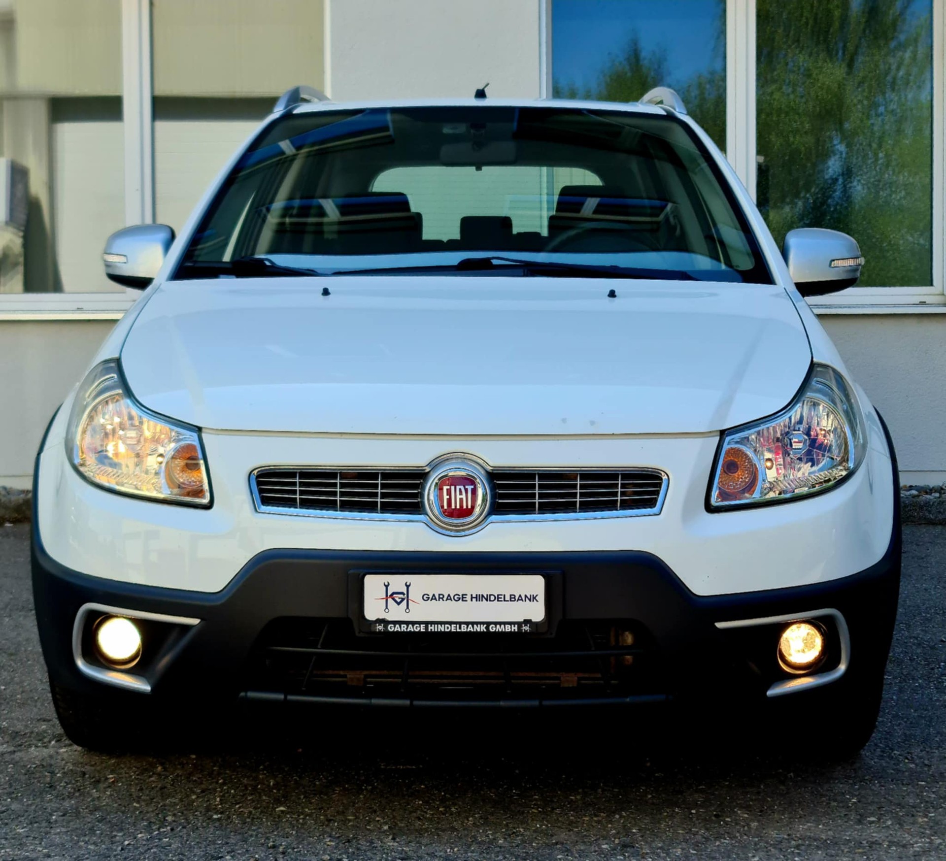 FIAT Sedici 1.6 2WD Dynamic Automatic-image-3