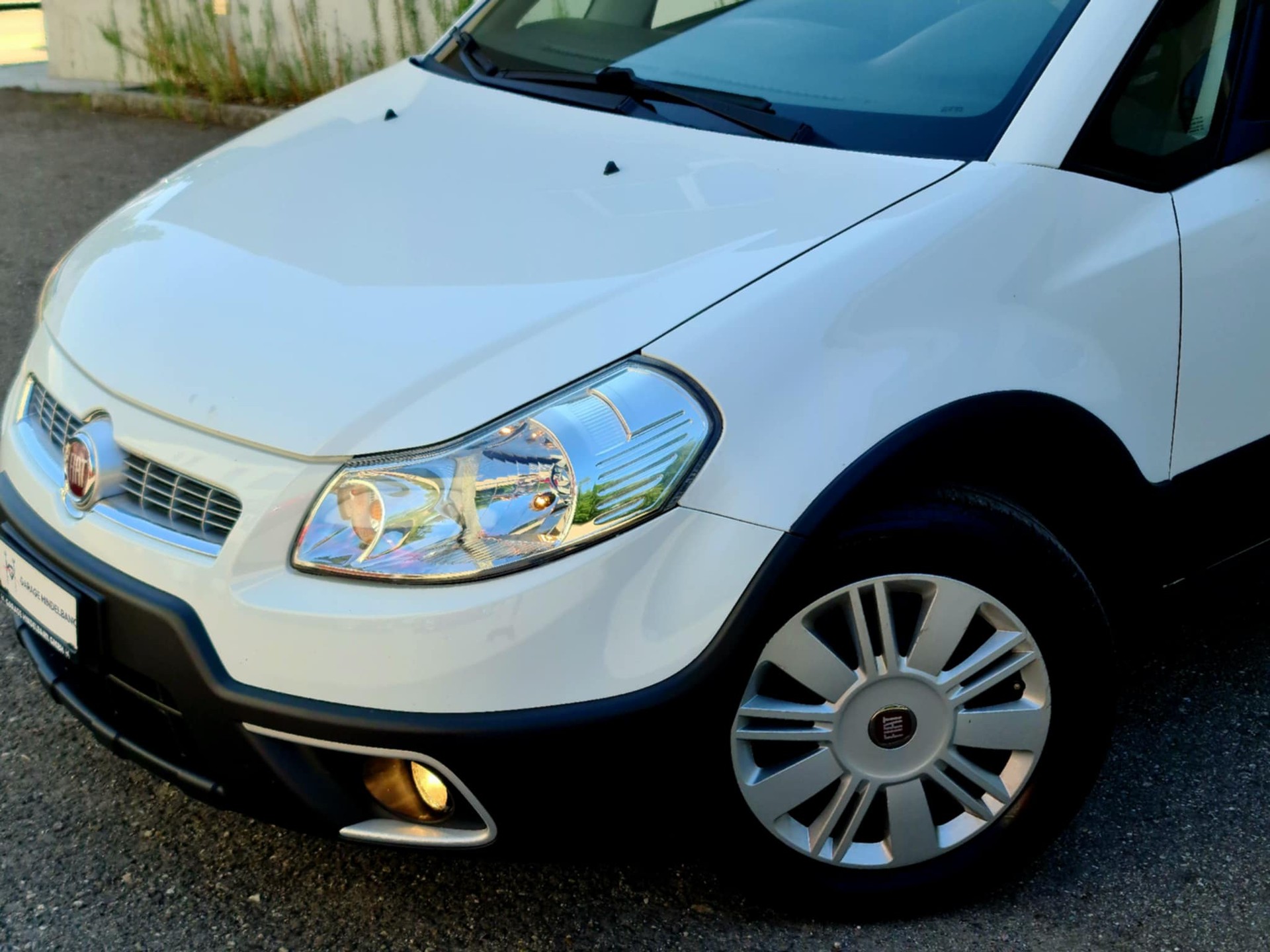 FIAT Sedici 1.6 2WD Dynamic Automatic-image-2