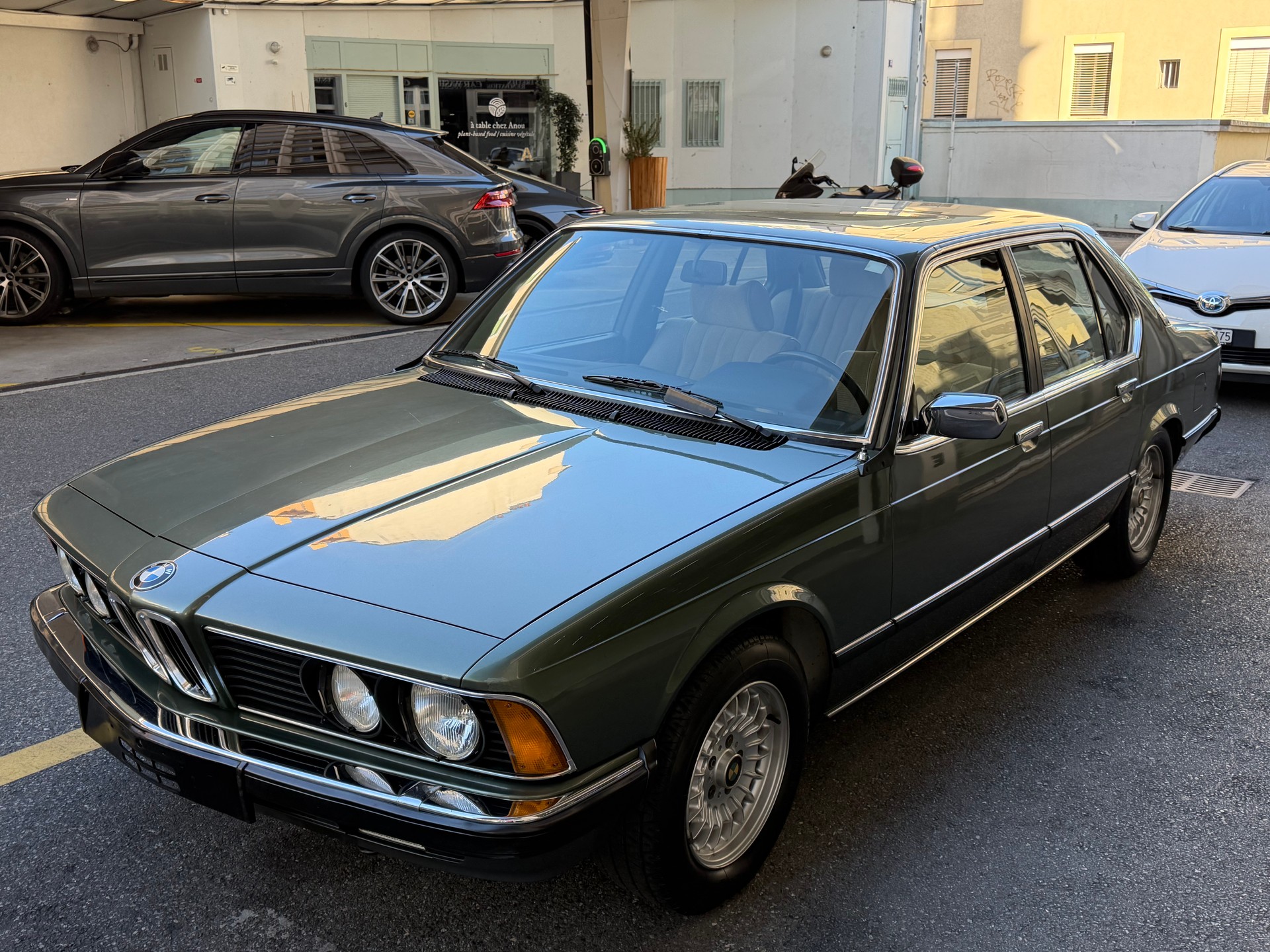 BMW 745I TURBO-image-0